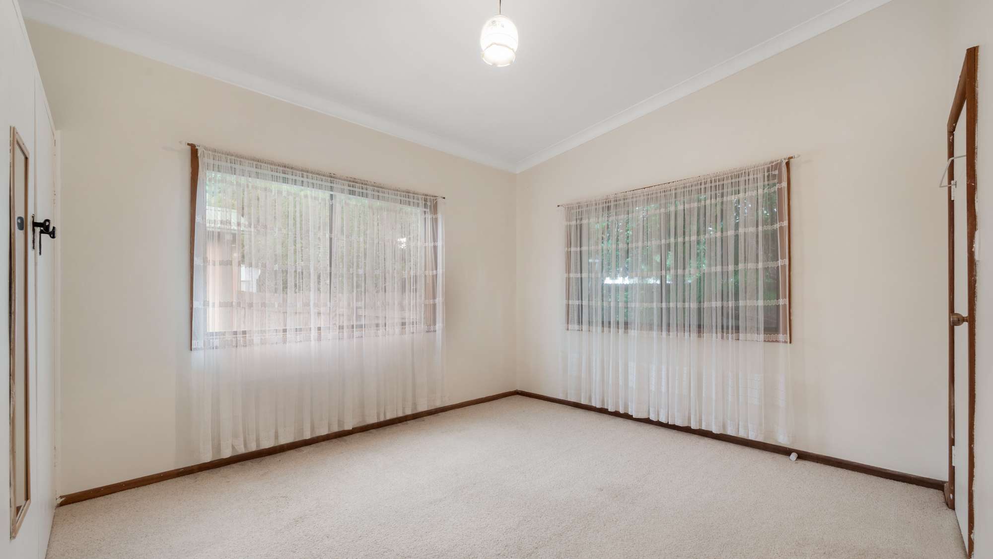 36 Armstrong Street, Wentworth Falls, NSW 2782 AUS