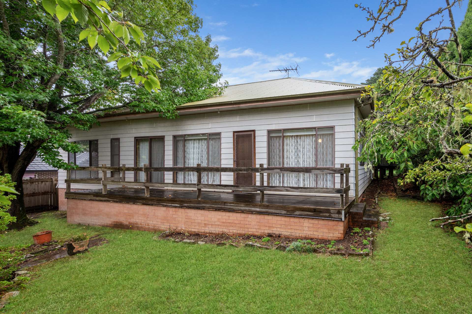 36 Armstrong Street, Wentworth Falls, NSW 2782 AUS