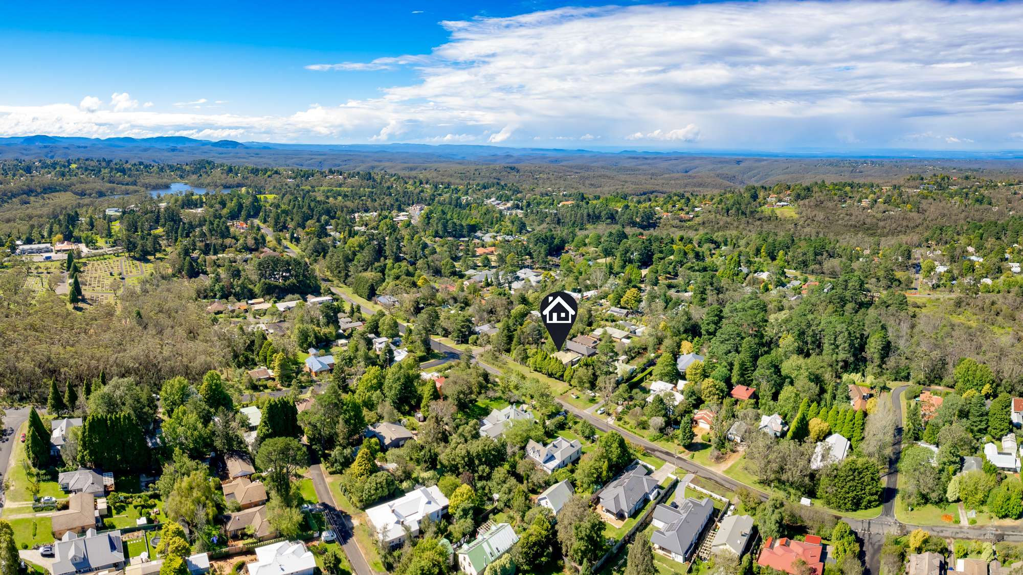 36 Armstrong Street, Wentworth Falls, NSW 2782 AUS