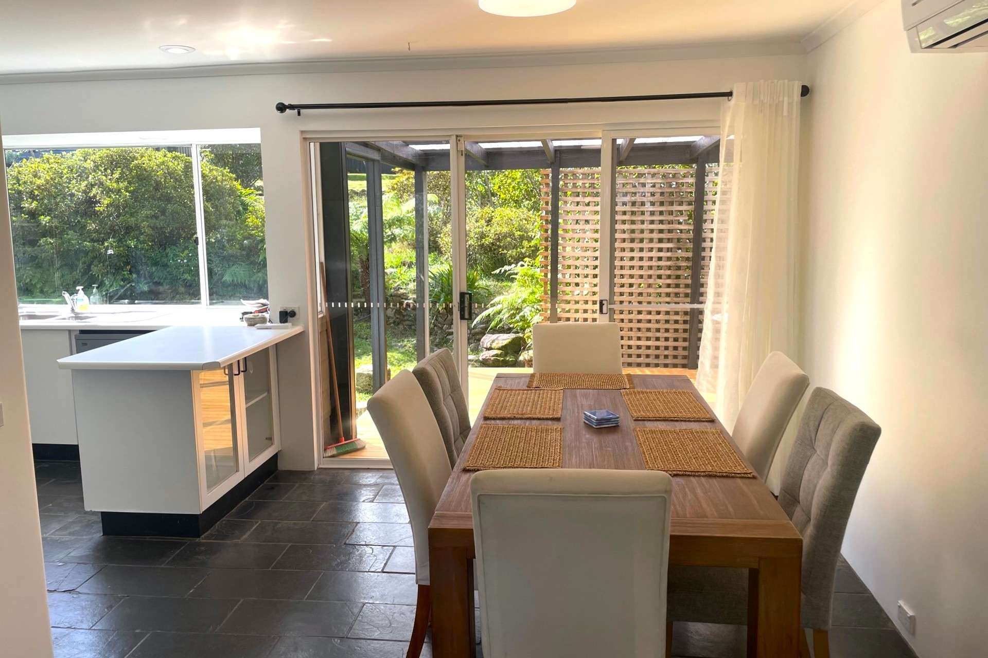 12 Mona Road, Woodford, NSW 2778 AUS