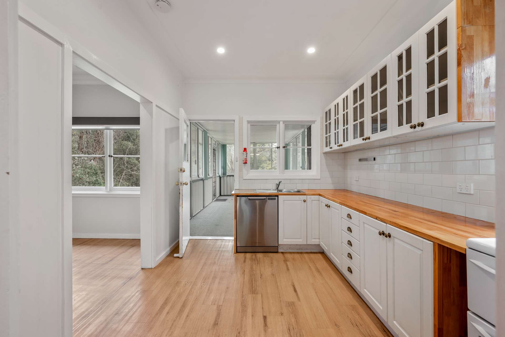 26 Catherine Crescent, Blaxland, NSW 2774 AUS