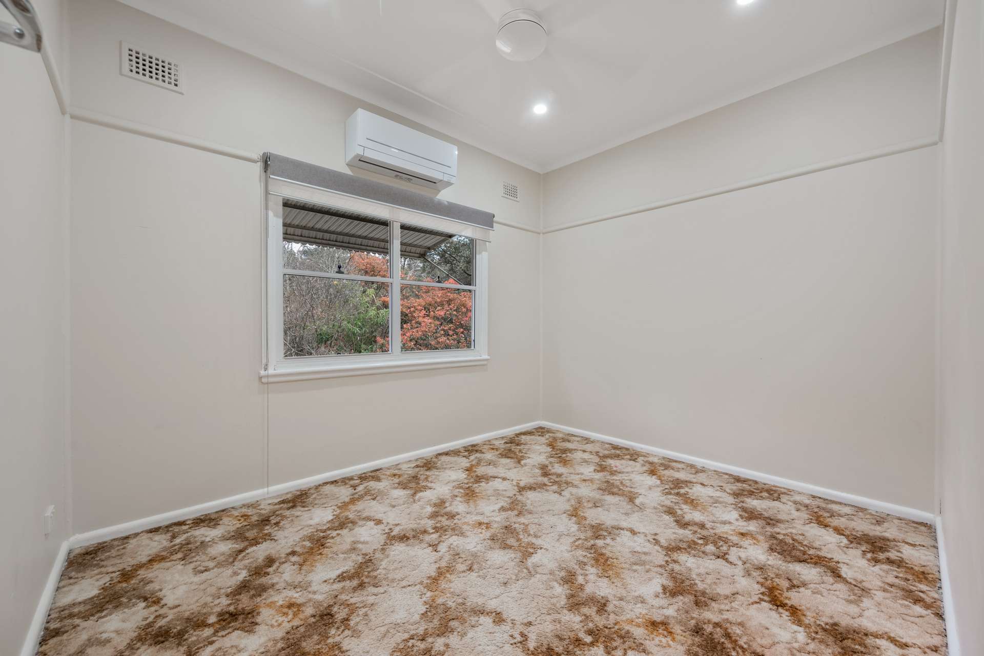 26 Catherine Crescent, Blaxland, NSW 2774 AUS
