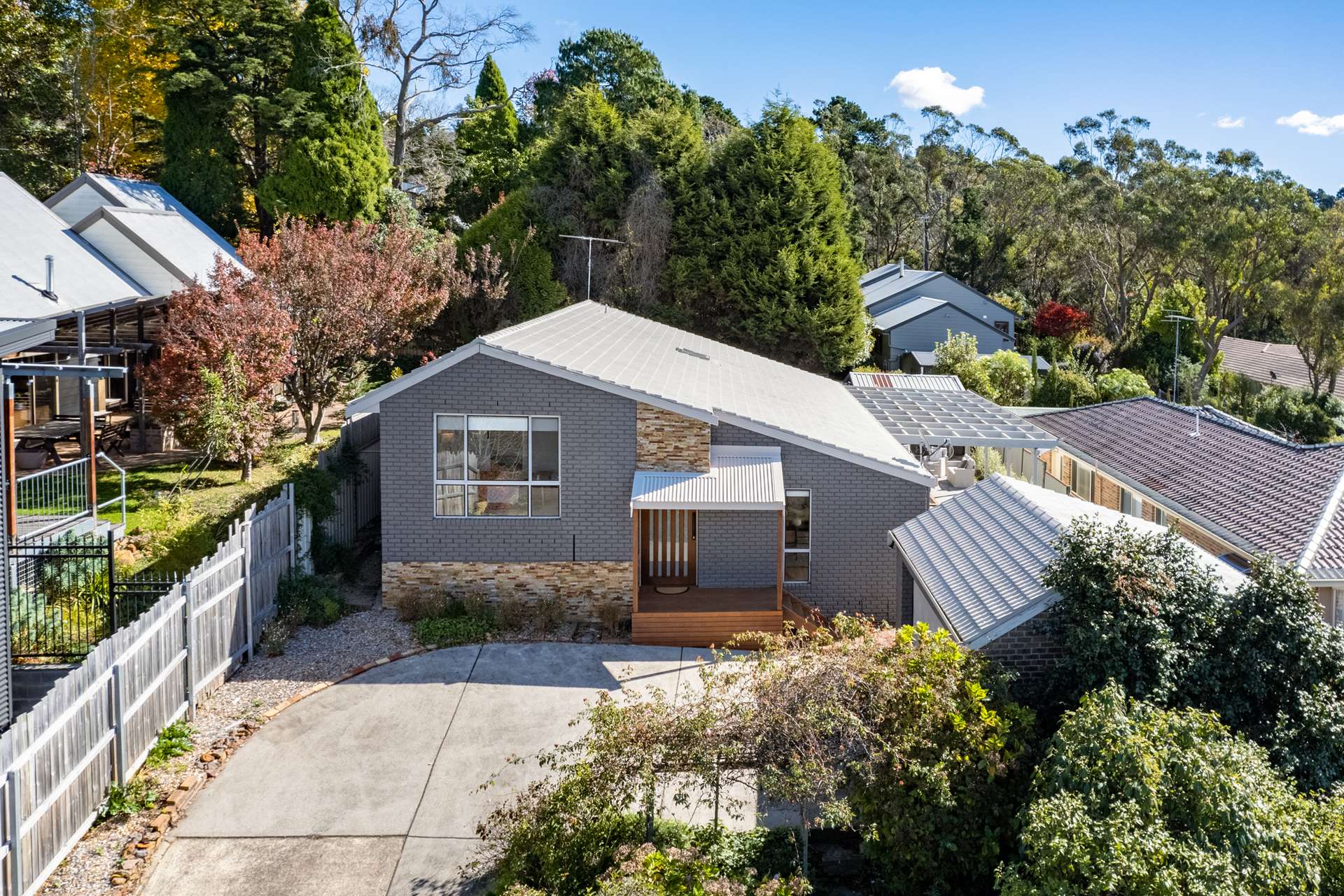 6 Hester Road, Leura, NSW 2780 AUS