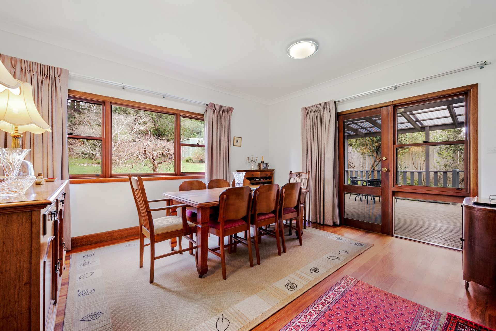 33 Fitzgerald Street, Wentworth Falls, NSW 2782 AUS