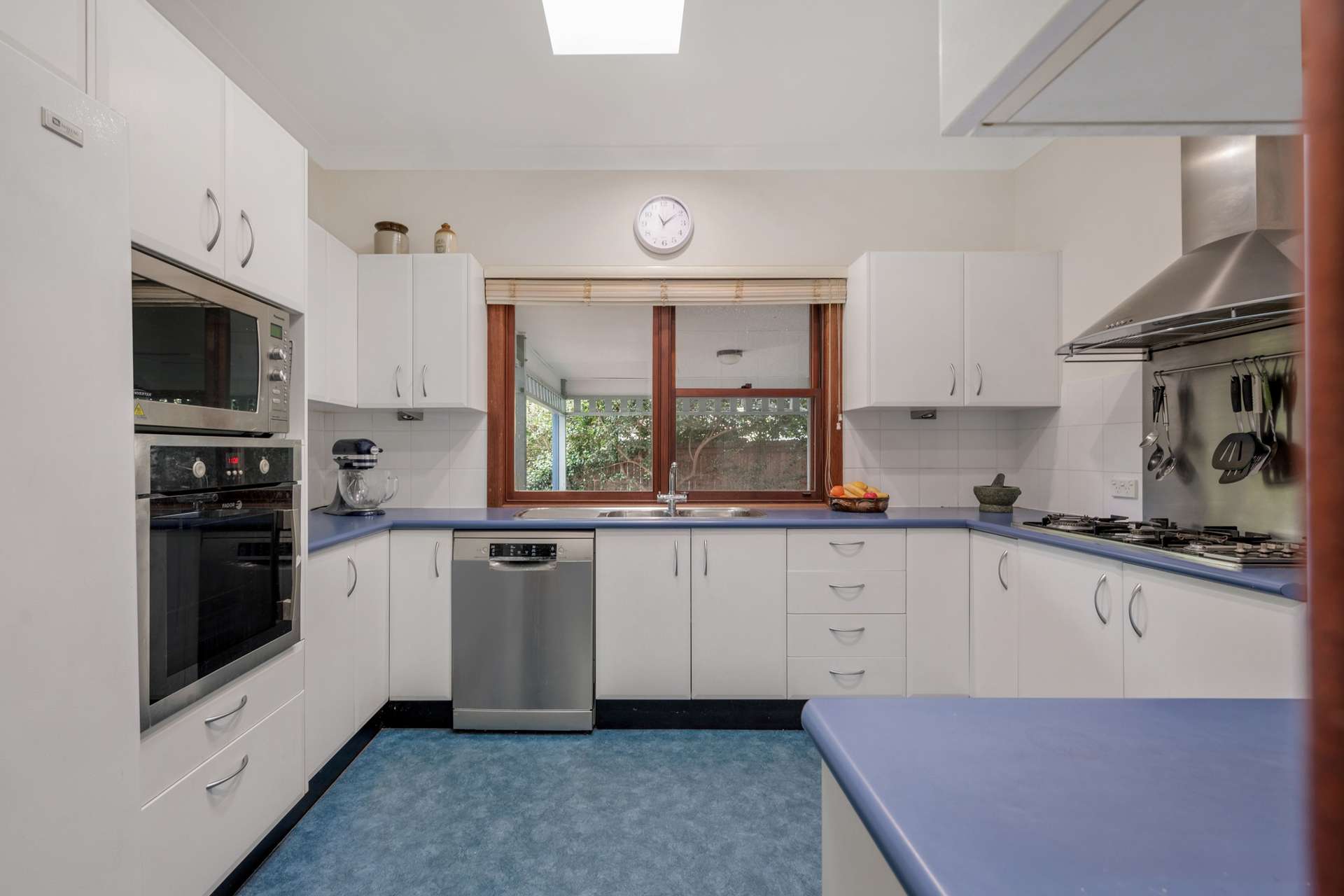 33 Fitzgerald Street, Wentworth Falls, NSW 2782 AUS