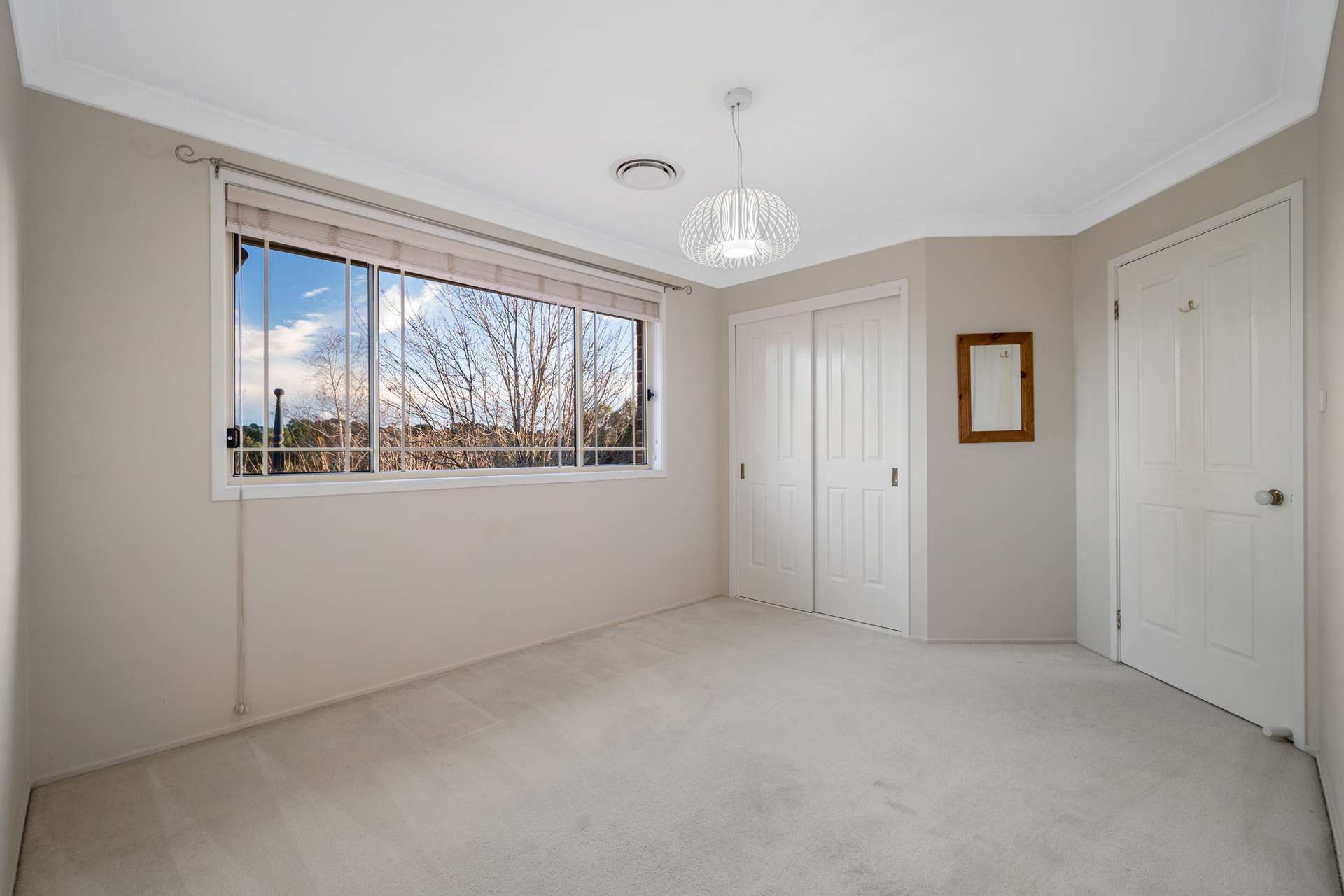 48 Dalrymple Avenue, Wentworth Falls, NSW 2782 AUS