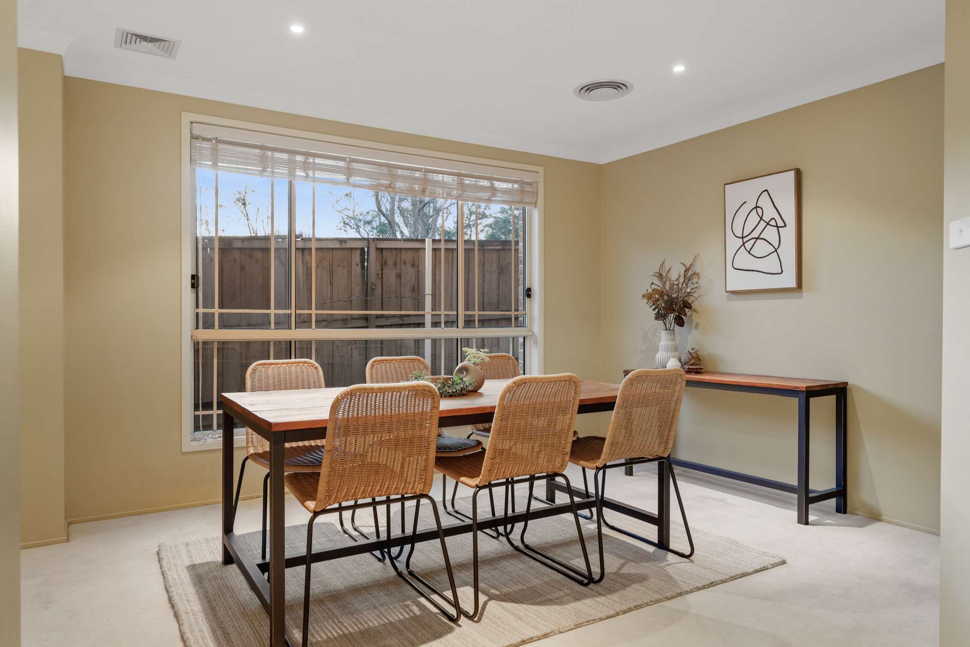 48 Dalrymple Avenue, Wentworth Falls, NSW 2782 AUS