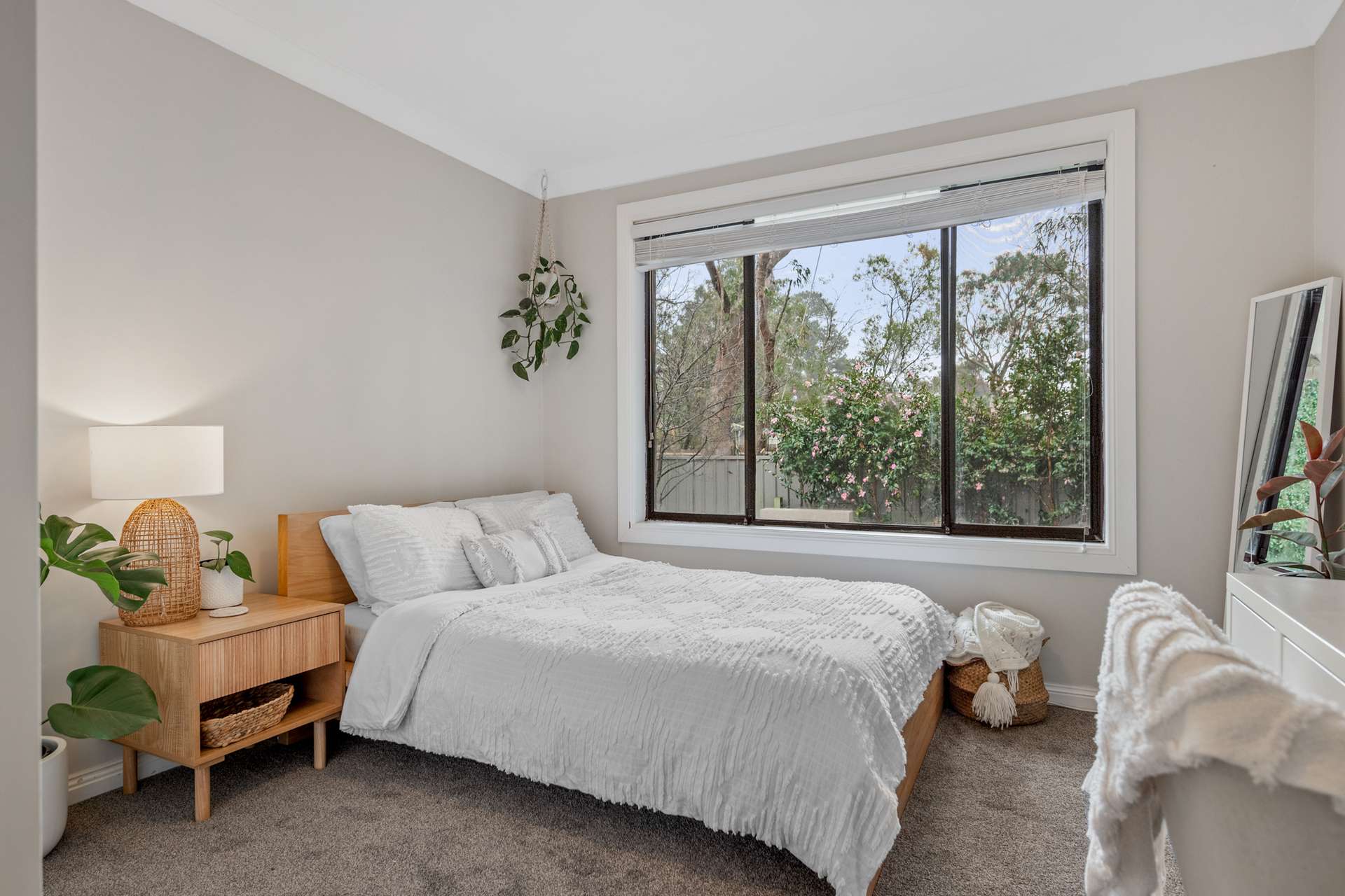 32 Paris Parade, Katoomba, NSW 2780 AUS