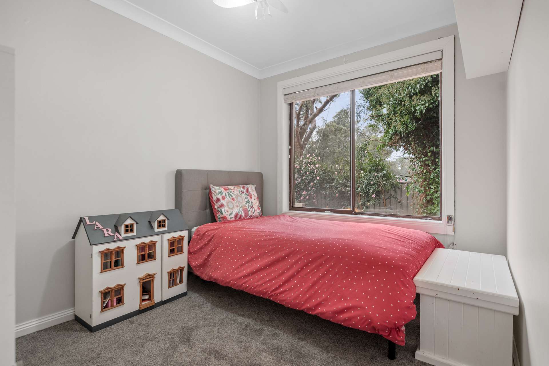 32 Paris Parade, Katoomba, NSW 2780 AUS