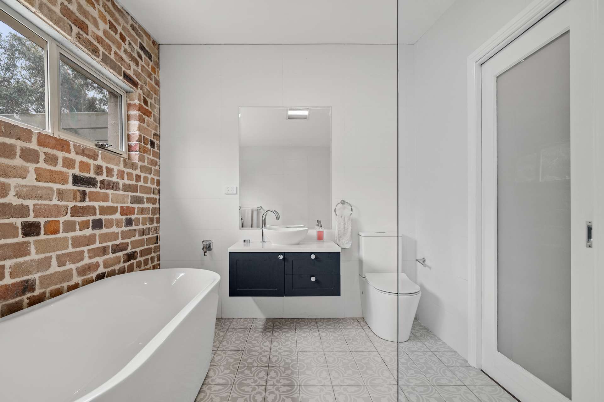 32 Paris Parade, Katoomba, NSW 2780 AUS