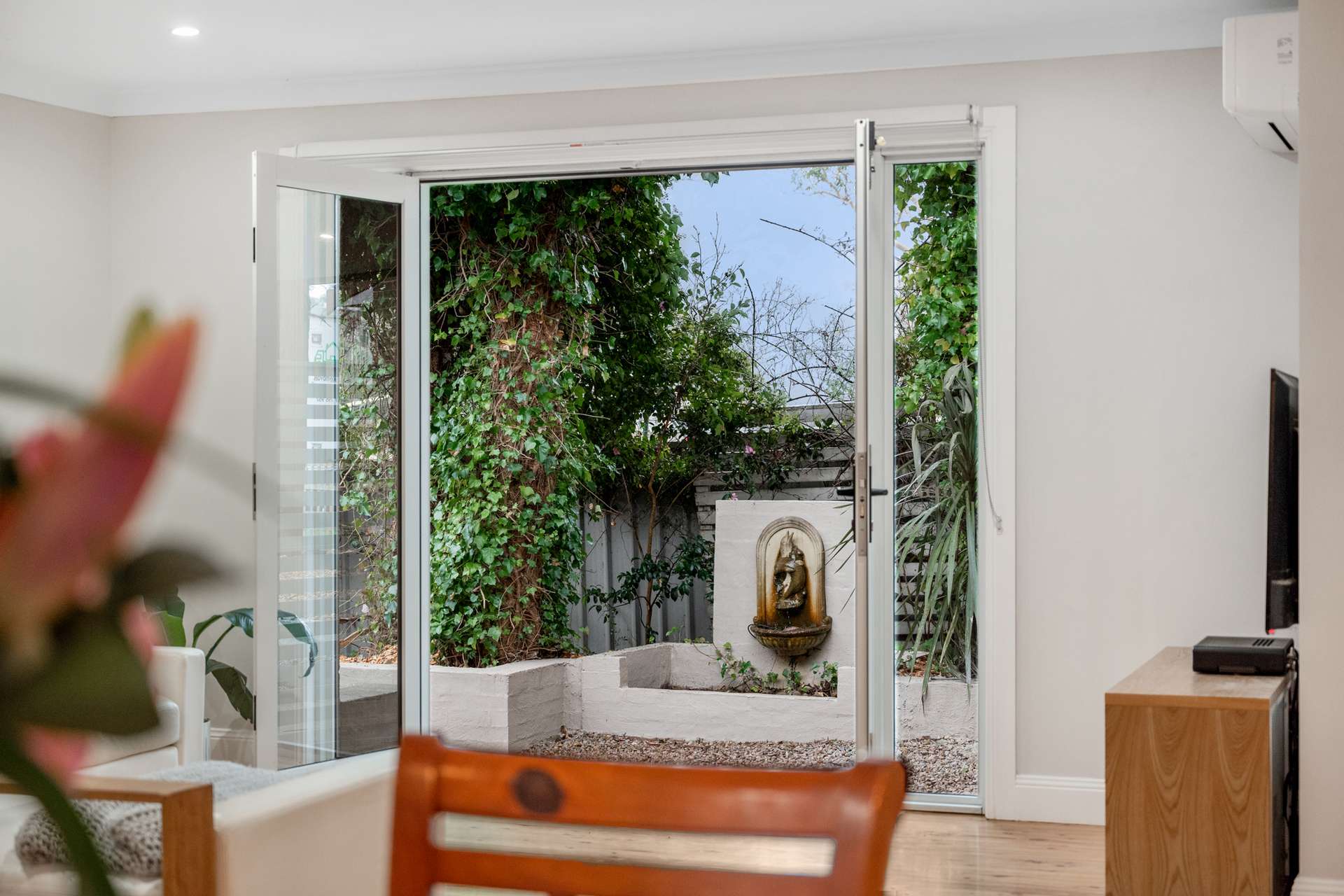 32 Paris Parade, Katoomba, NSW 2780 AUS