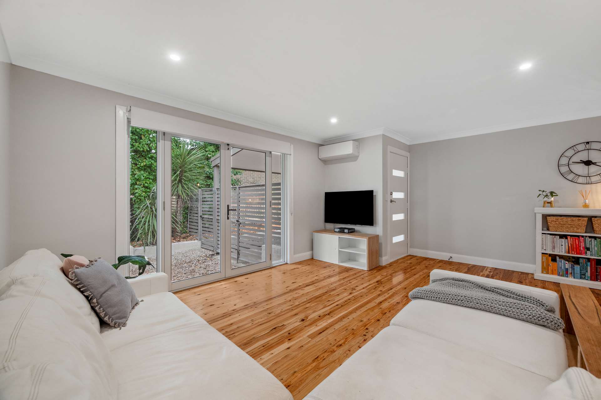 32 Paris Parade, Katoomba, NSW 2780 AUS