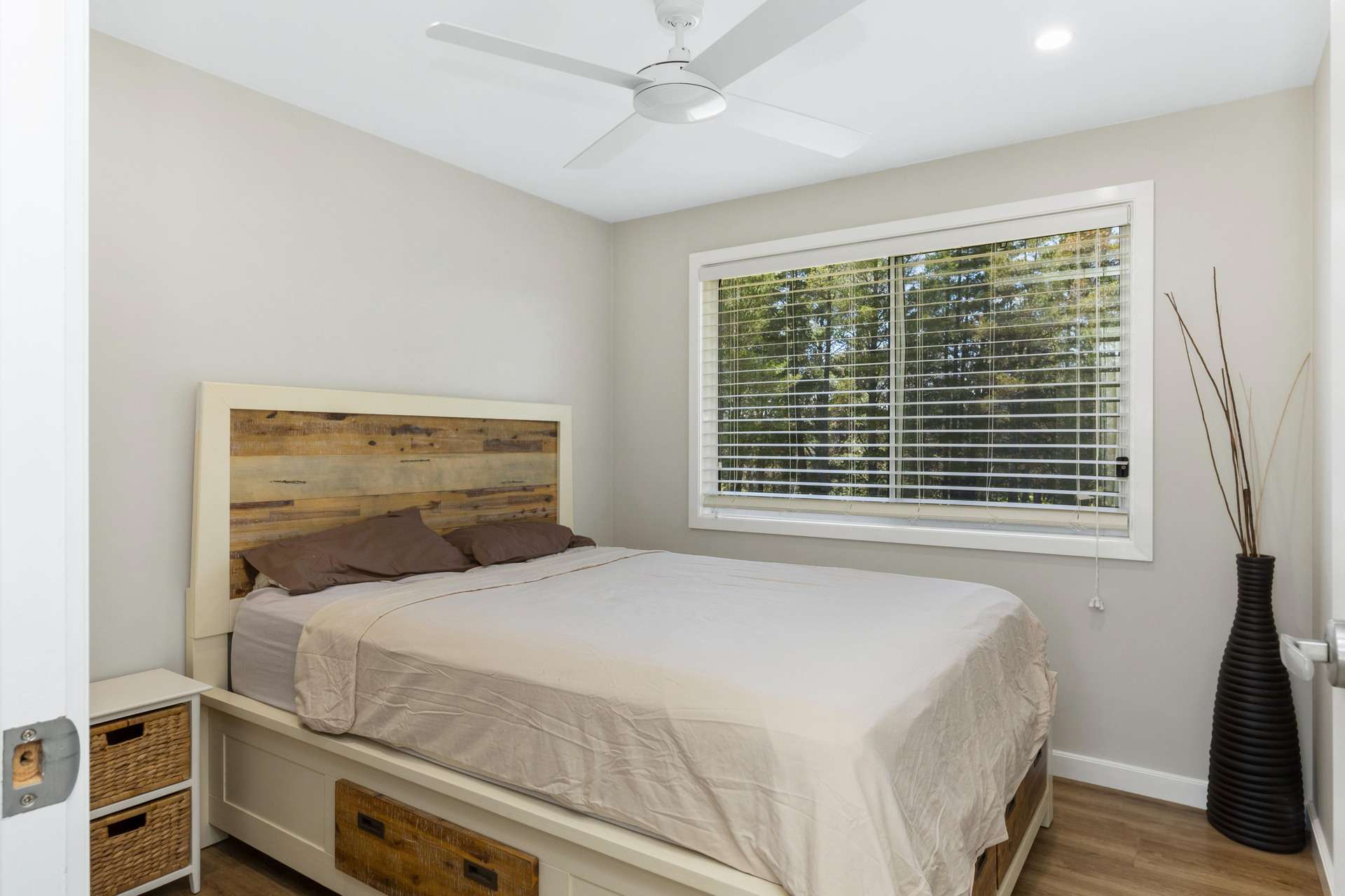 75 Oakey Forest Road, Marrangaroo, NSW 2790 AUS