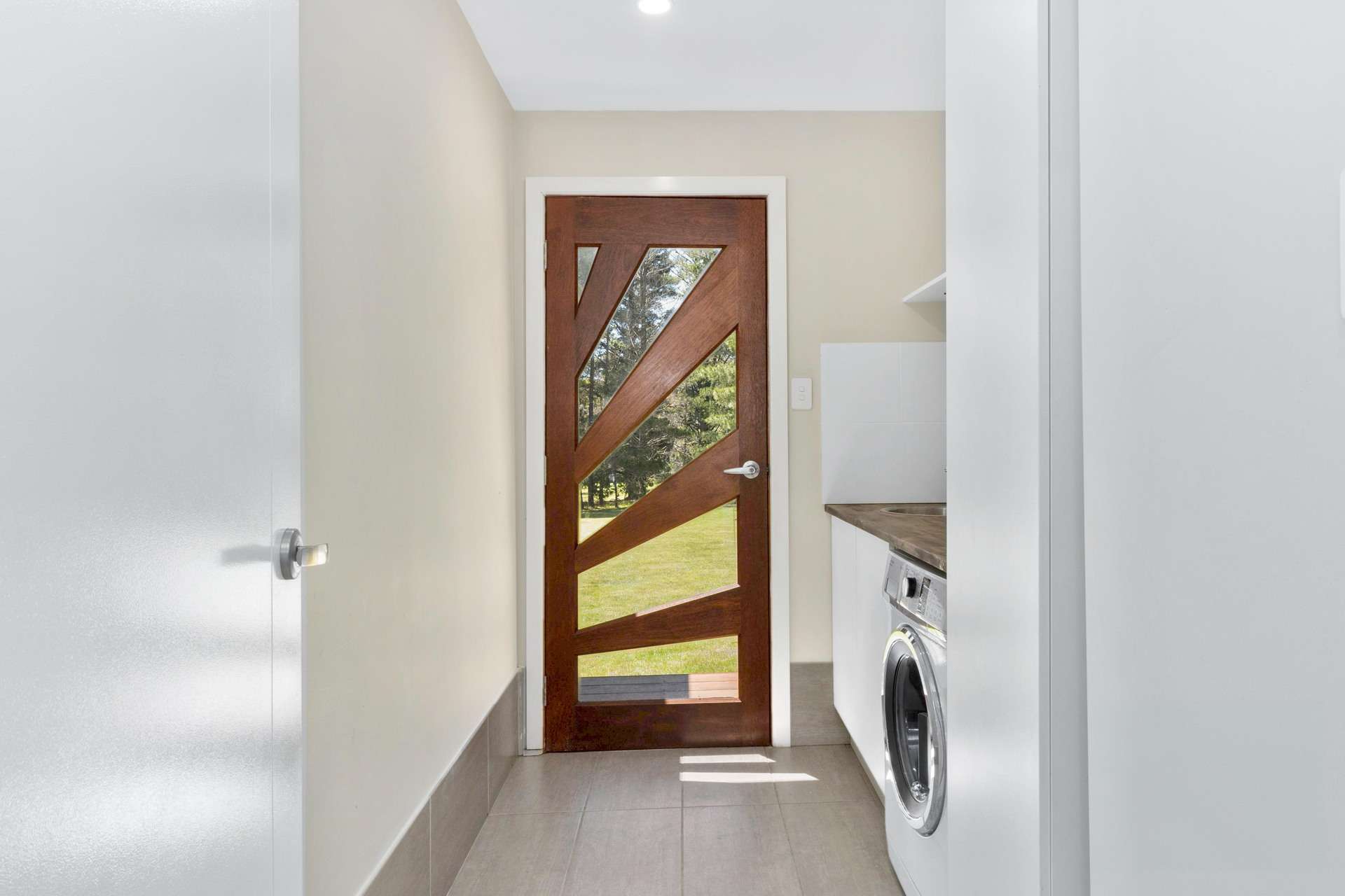 75 Oakey Forest Road, Marrangaroo, NSW 2790 AUS