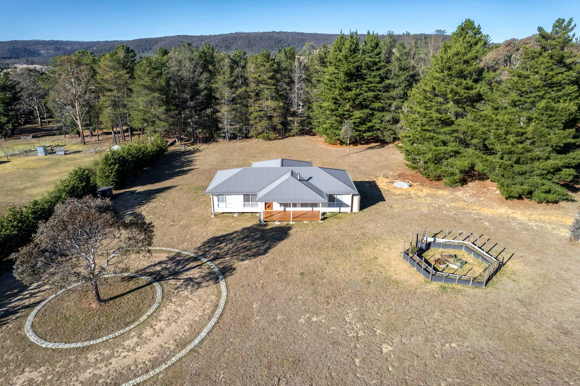 75 Oakey Forest Road, Marrangaroo, NSW 2790 AUS