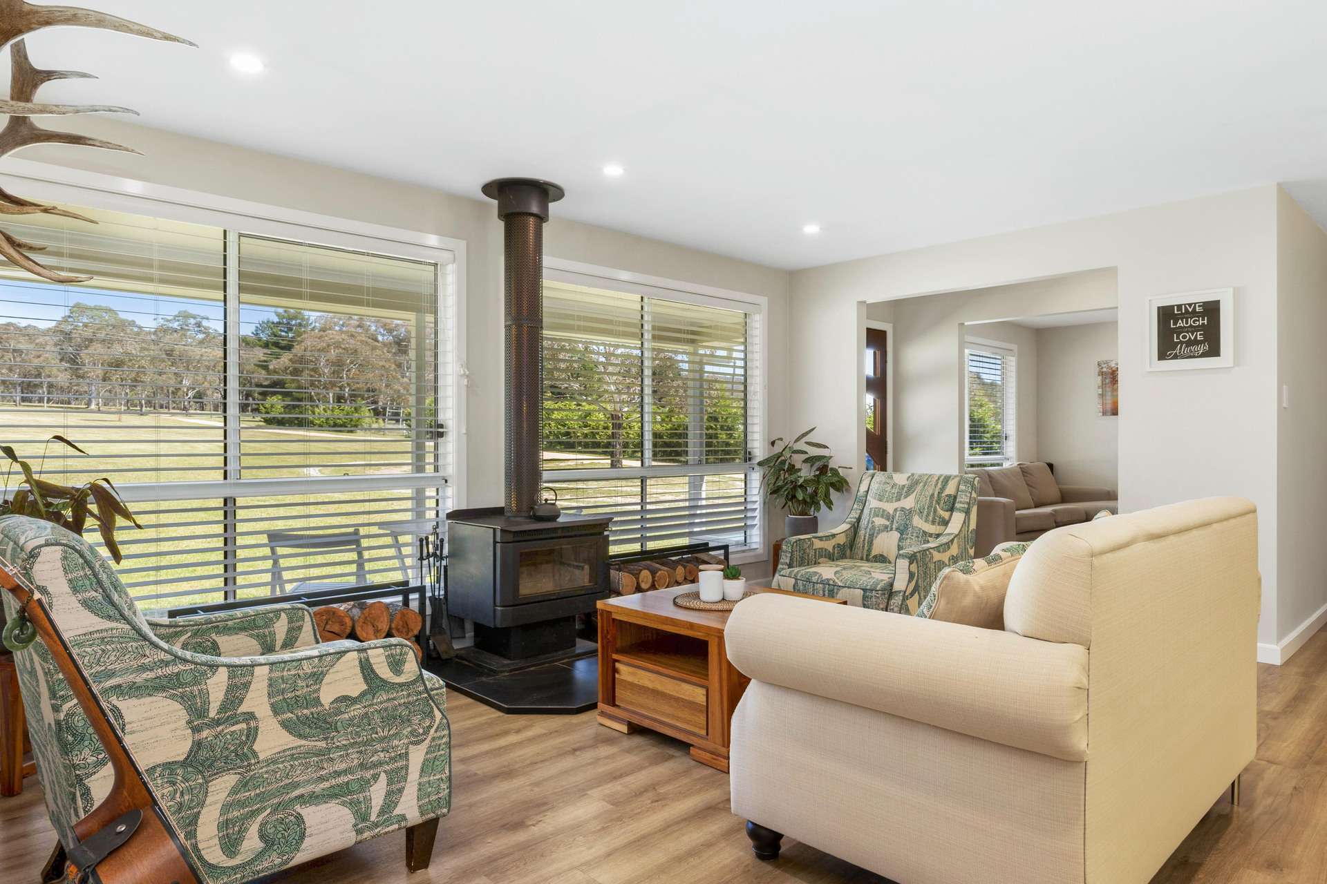 75 Oakey Forest Road, Marrangaroo, NSW 2790 AUS
