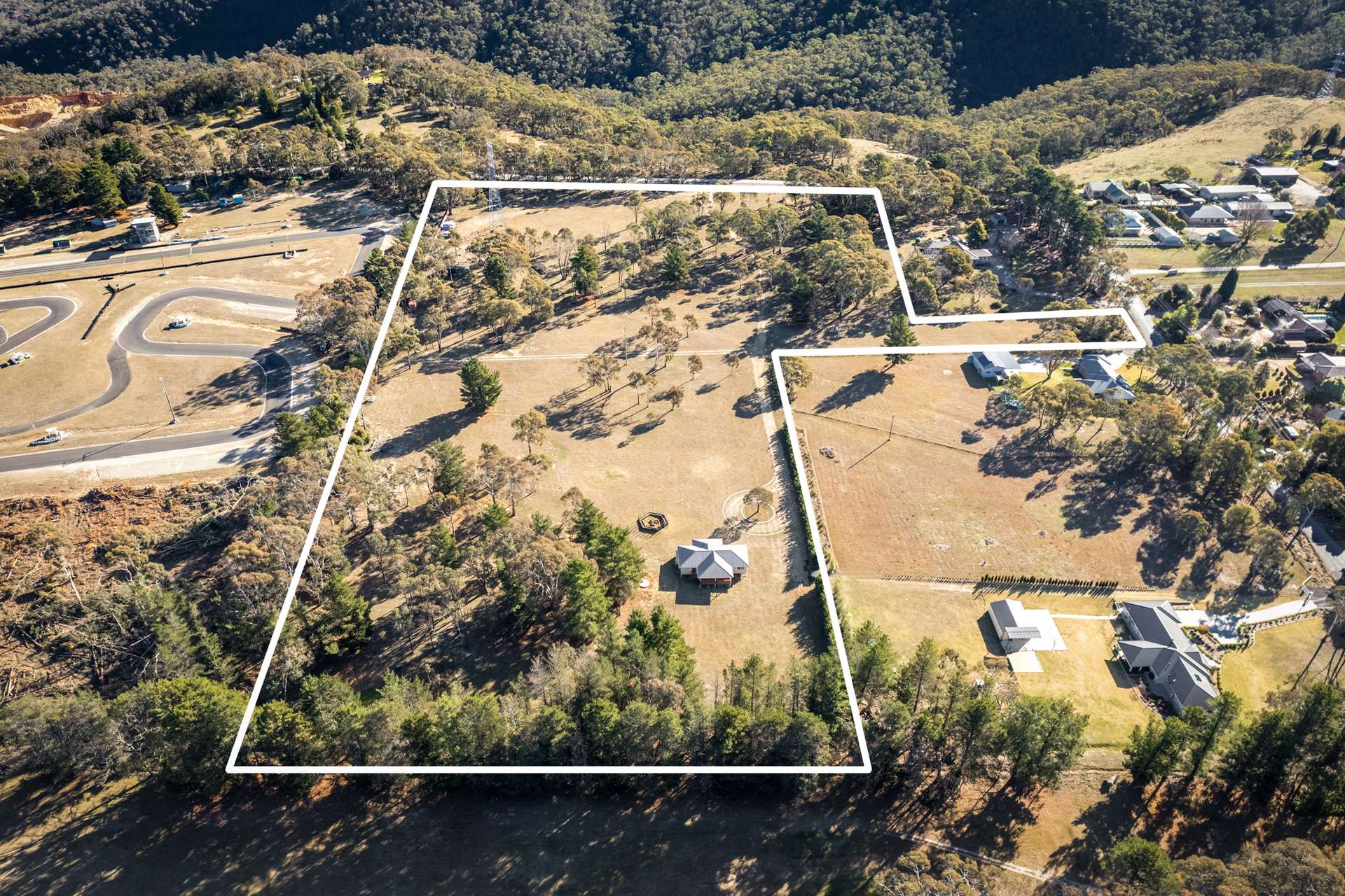 75 Oakey Forest Road, Marrangaroo, NSW 2790 AUS