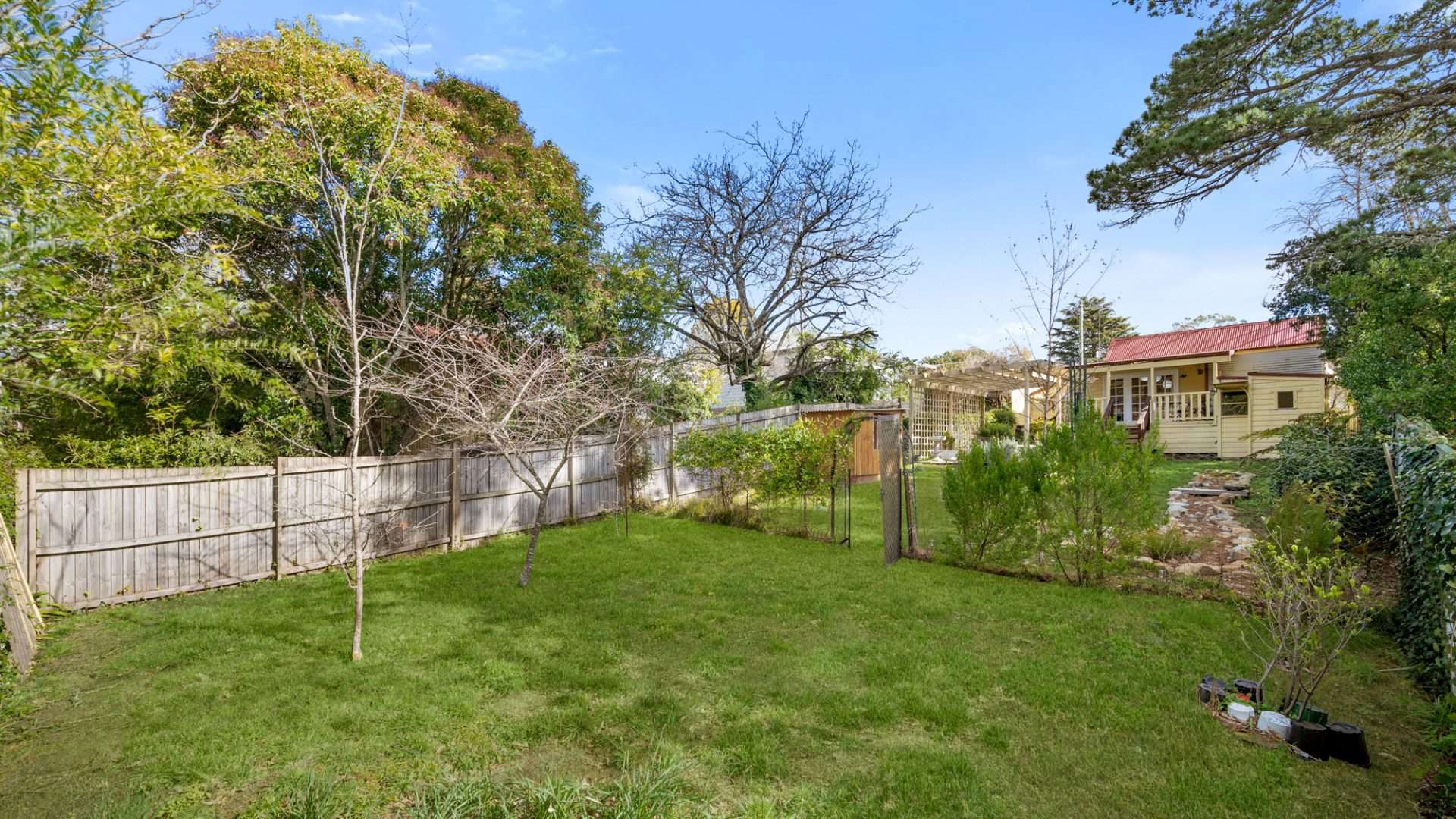 25 Govett Street, Katoomba, NSW 2780 AUS