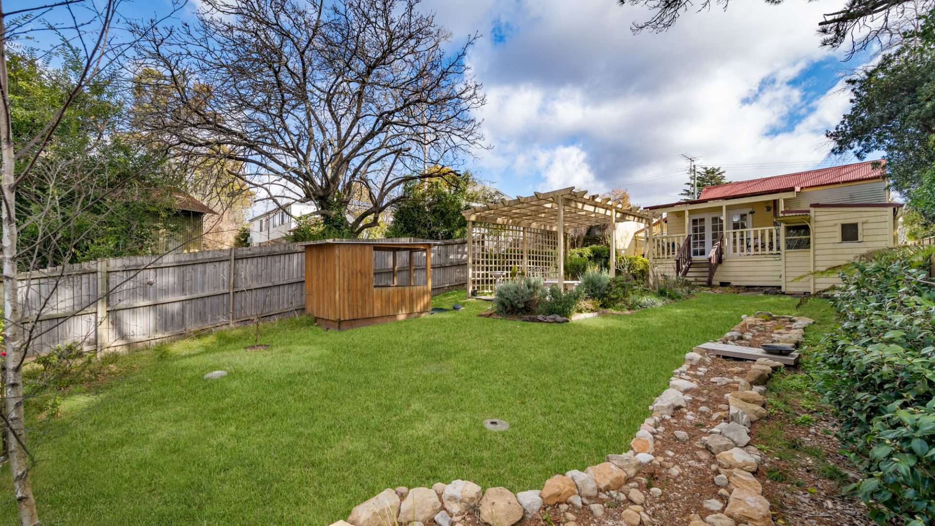 25 Govett Street, Katoomba, NSW 2780 AUS