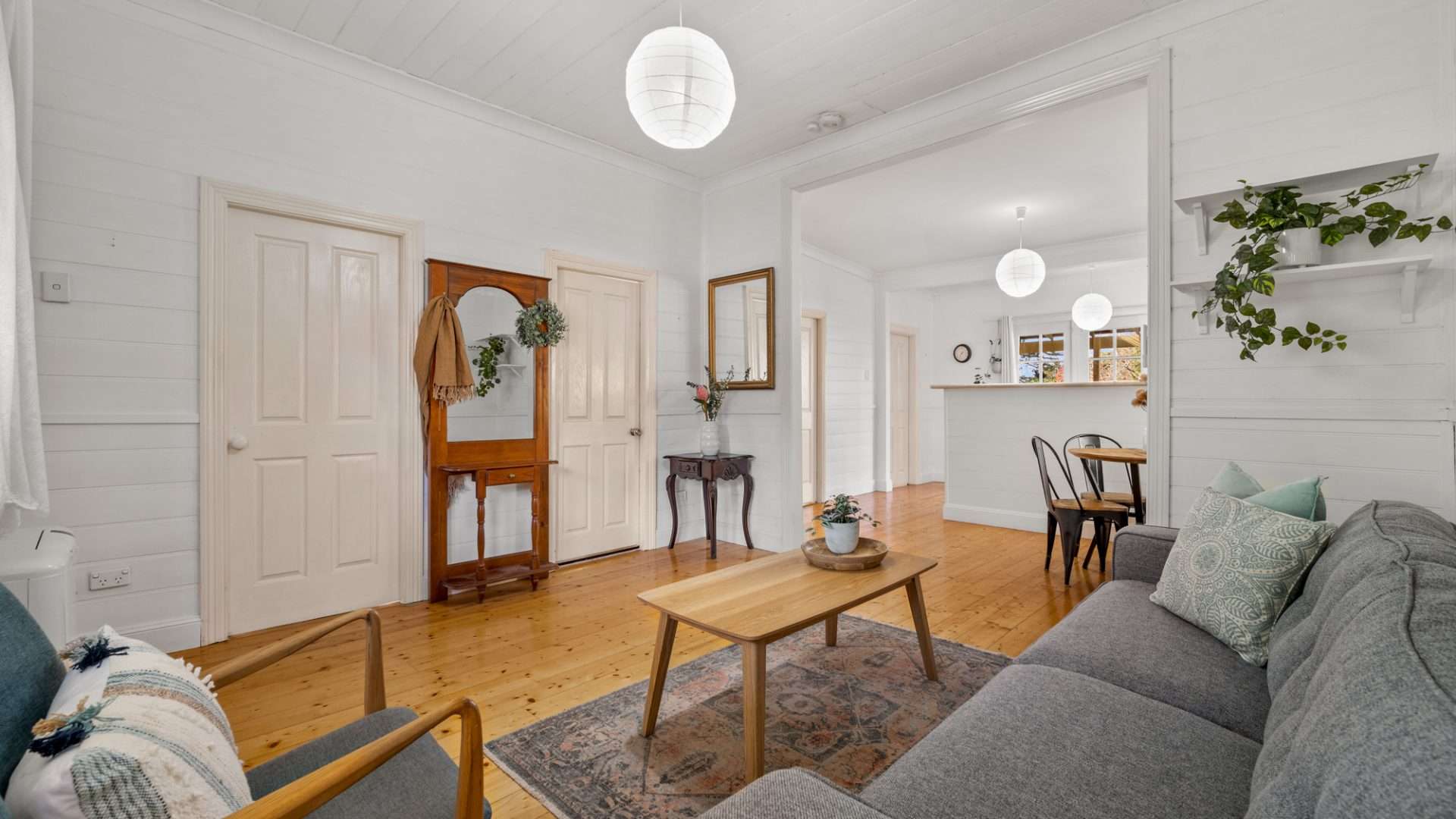 25 Govett Street, Katoomba, NSW 2780 AUS