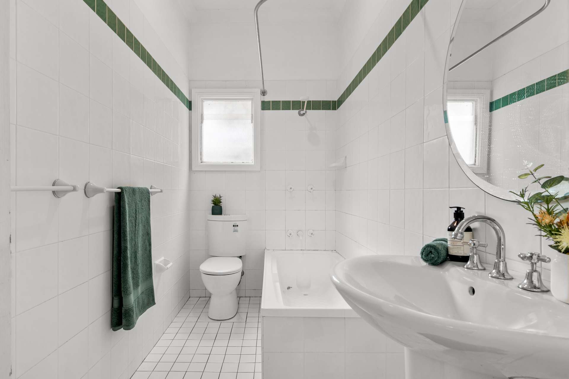 25 Govett Street, Katoomba, NSW 2780 AUS