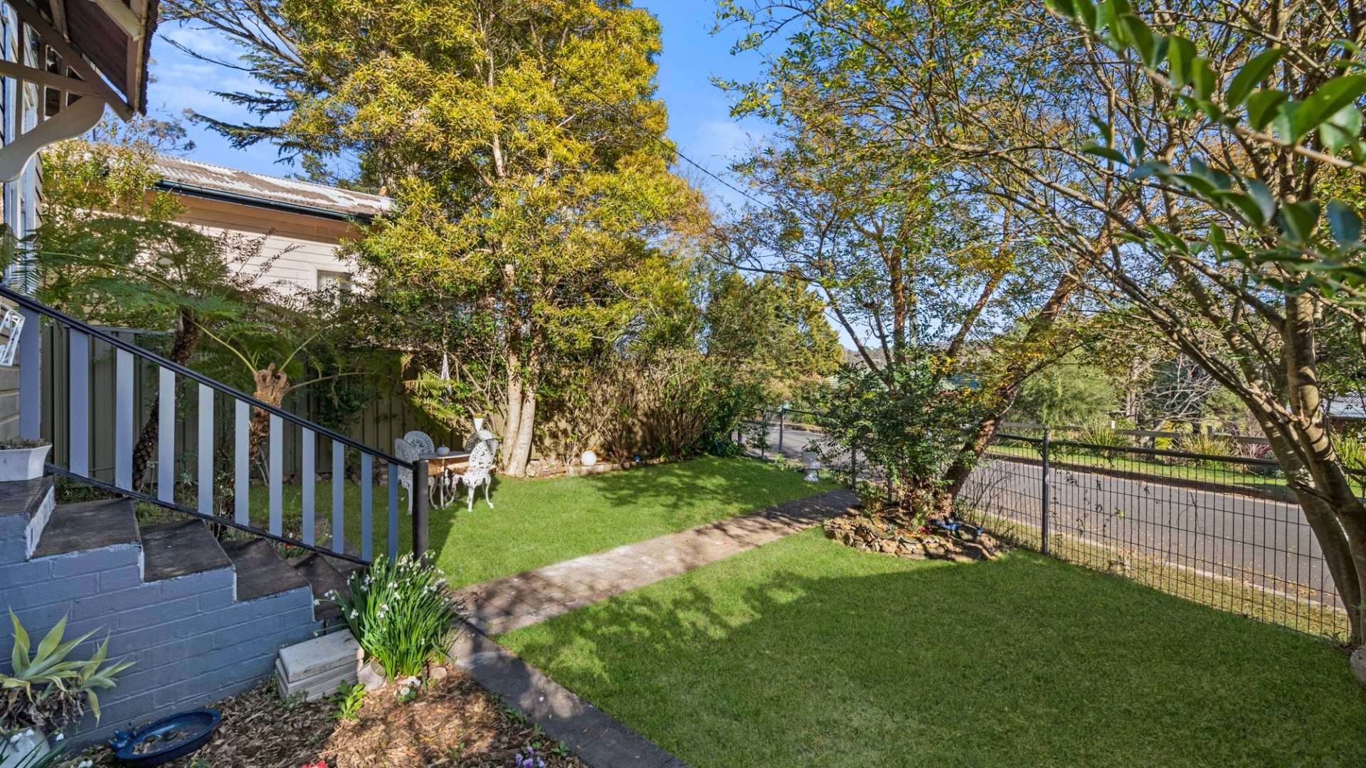 12 Neale Street, Katoomba, NSW 2780 AUS