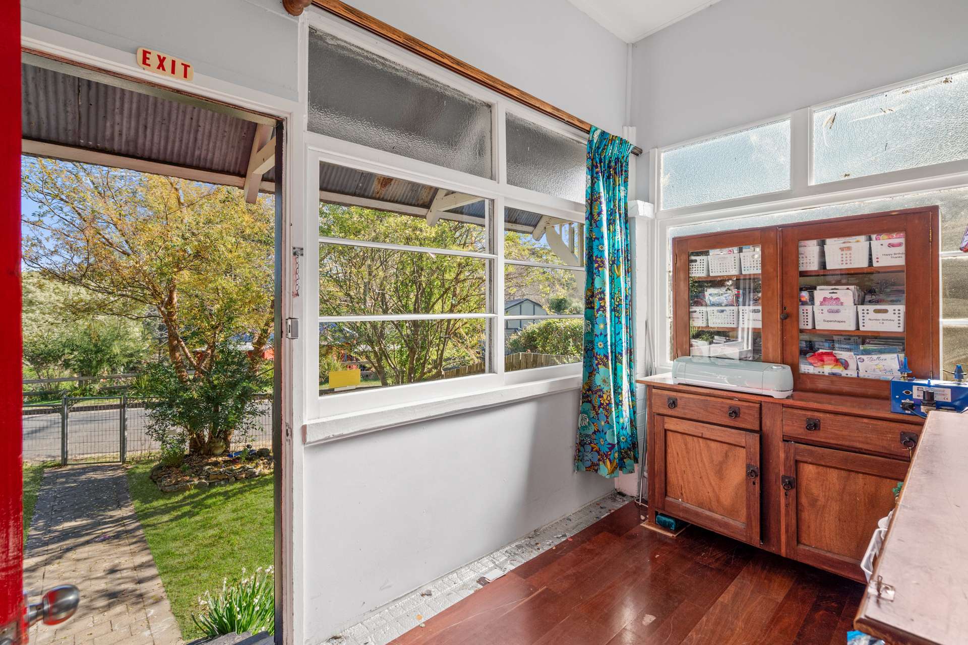 12 Neale Street, Katoomba, NSW 2780 AUS