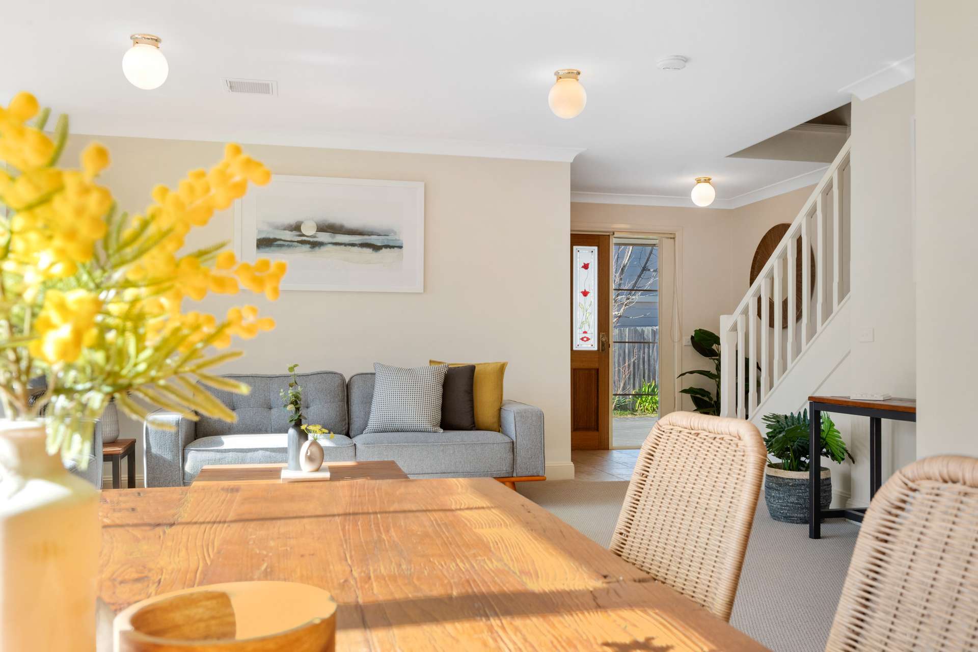 2/7 Fitzstubbs Avenue, Wentworth Falls, NSW 2782 AUS