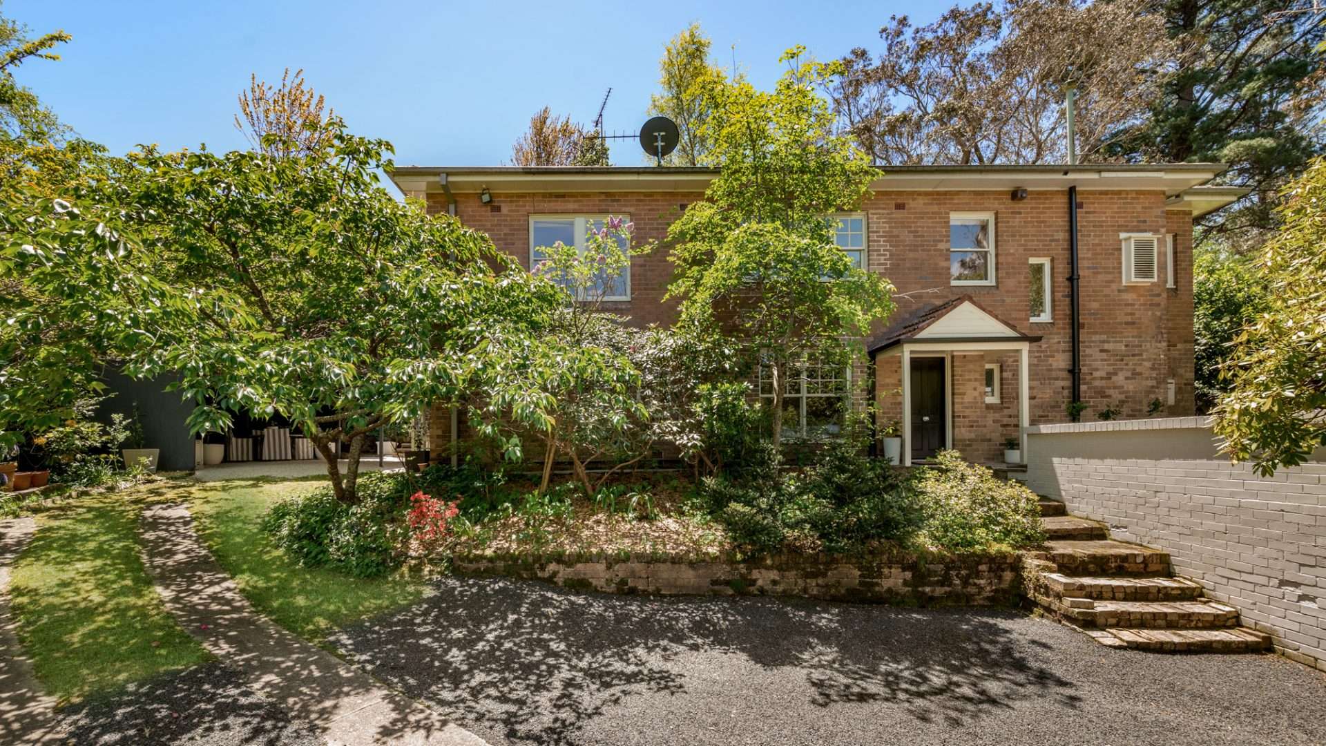 9 Lachlan Avenue, Leura, NSW 2780 AUS