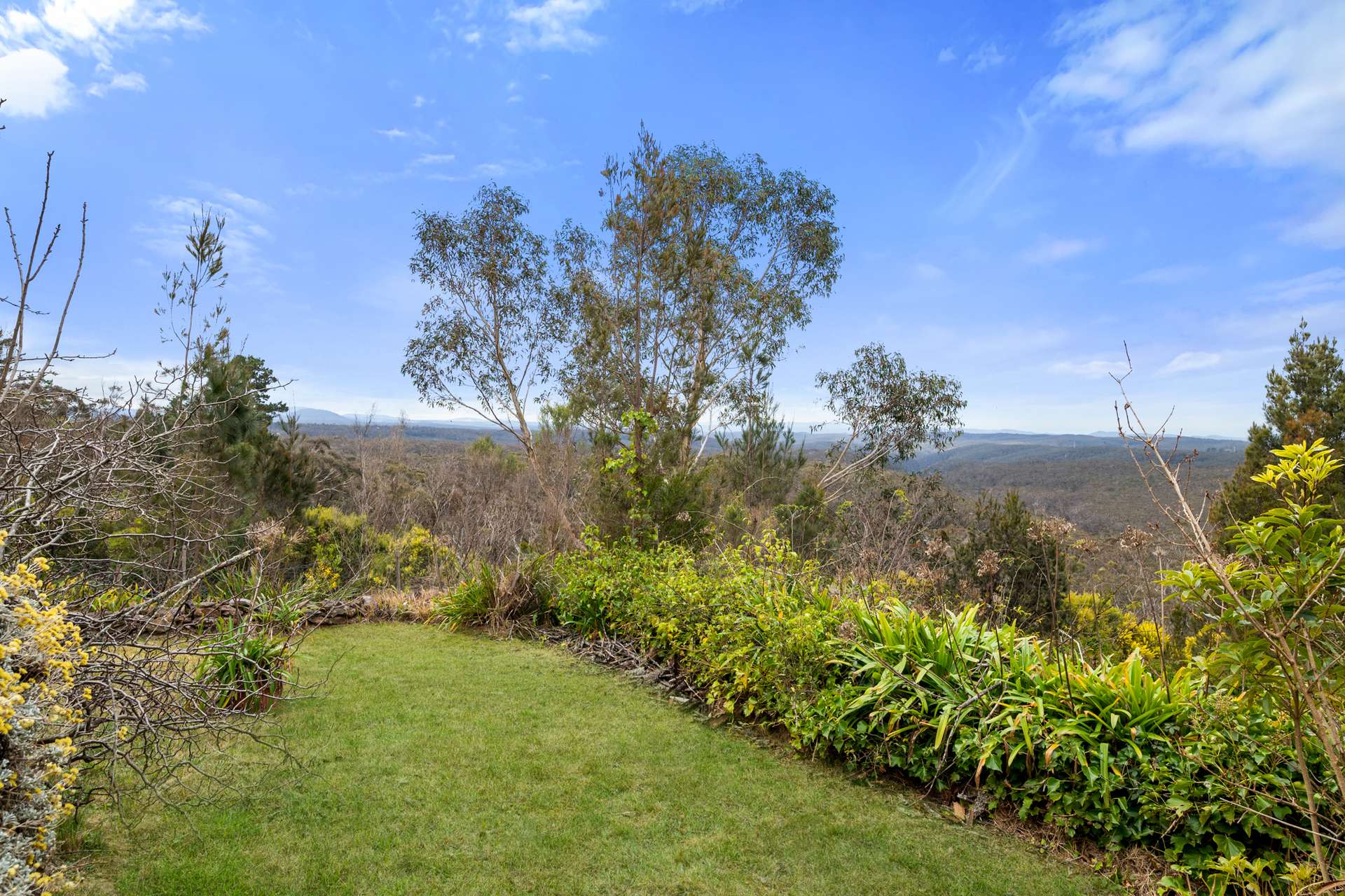 11 John Street, Wentworth Falls, NSW 2782 AUS