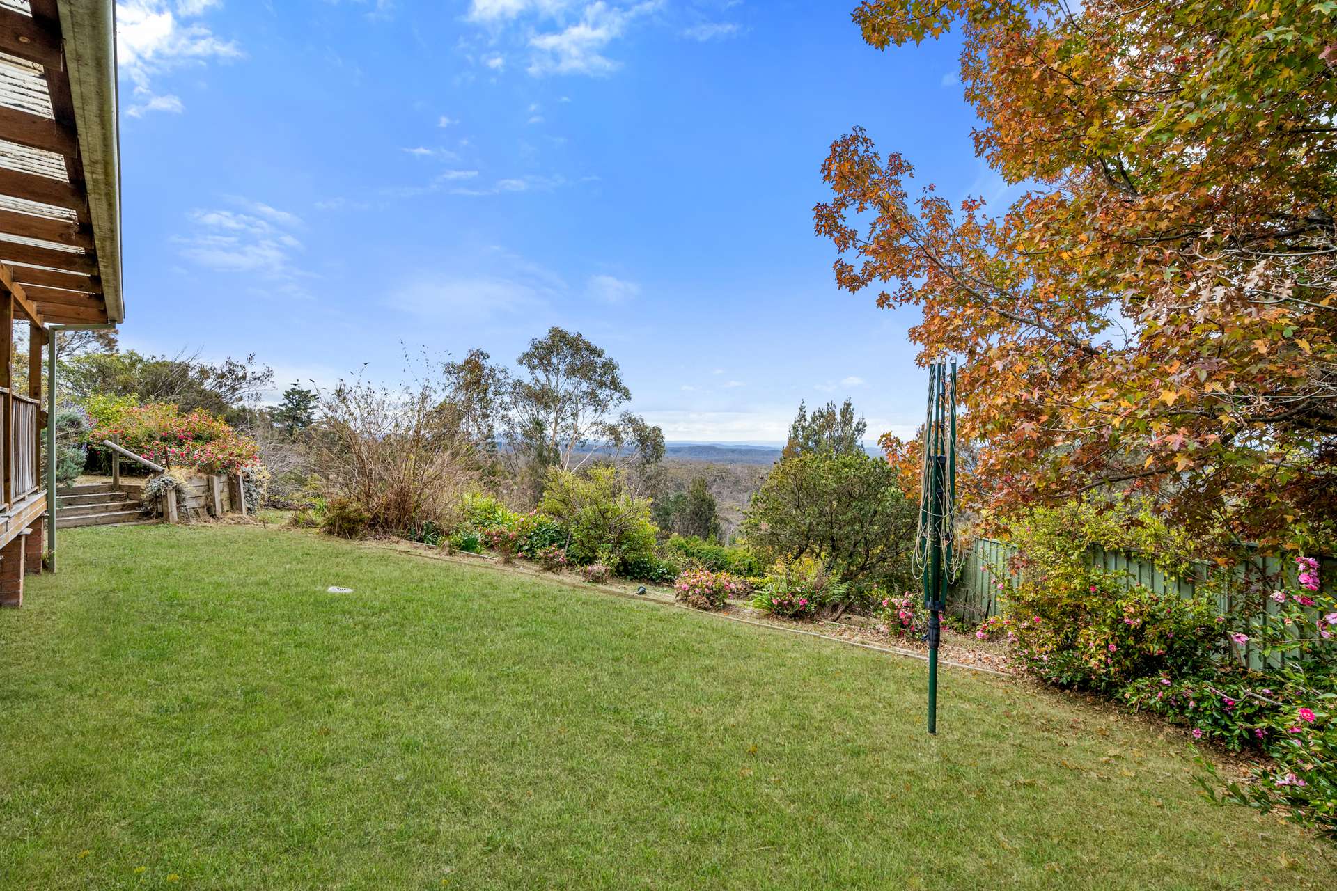 11 John Street, Wentworth Falls, NSW 2782 AUS