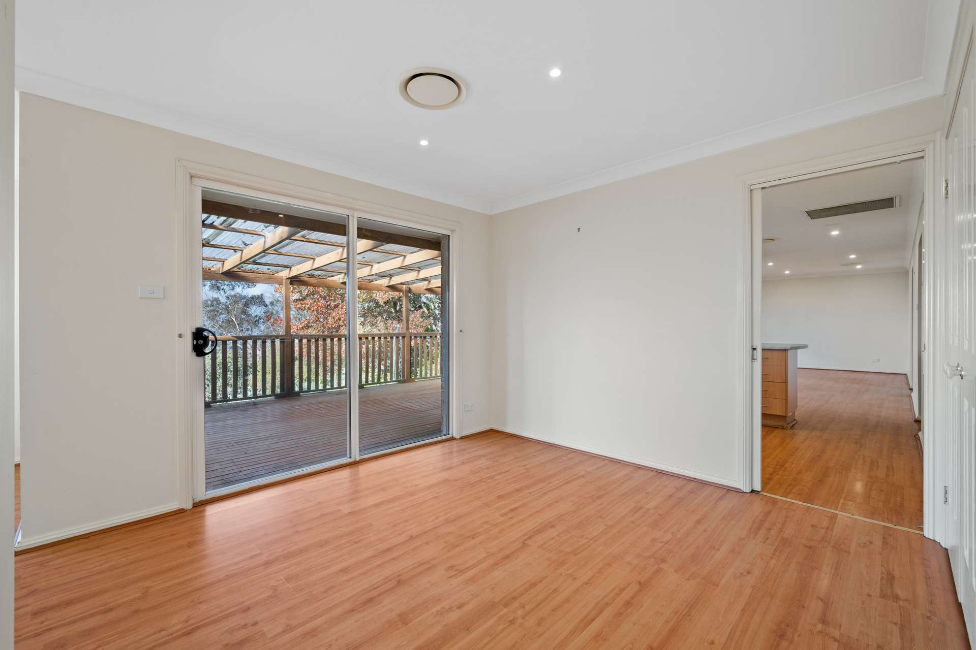 11 John Street, Wentworth Falls, NSW 2782 AUS