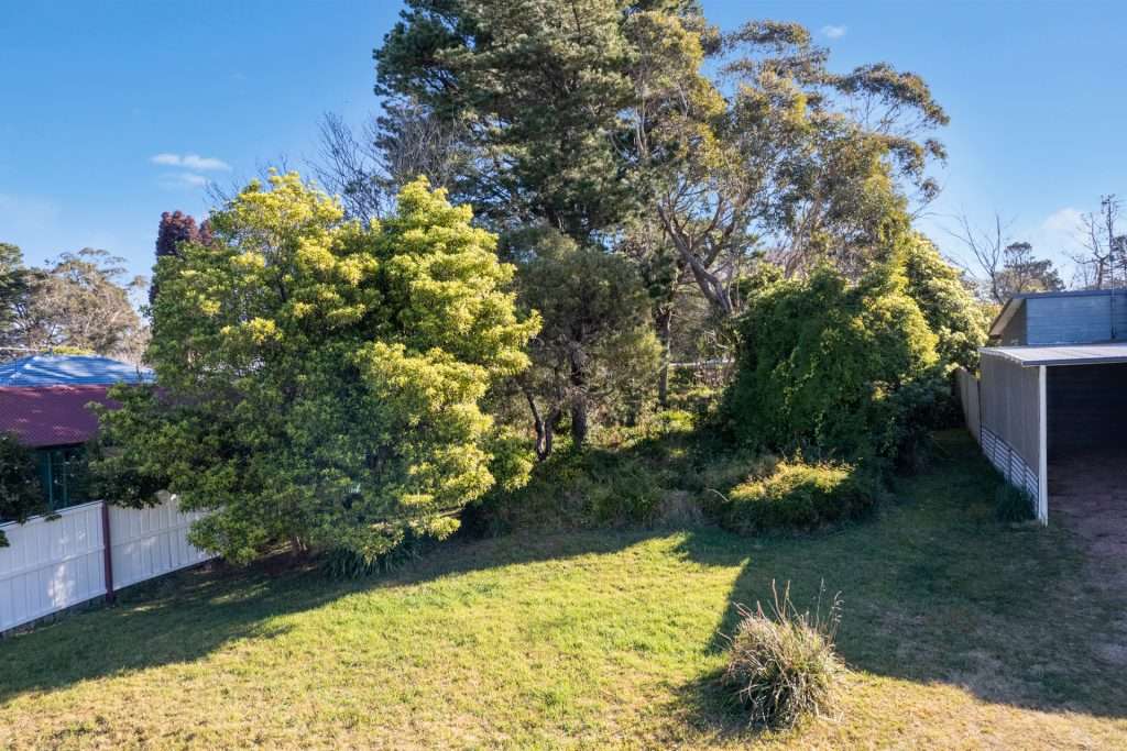 17 Murphys Lane, Wentworth Falls, NSW 2782 AUS