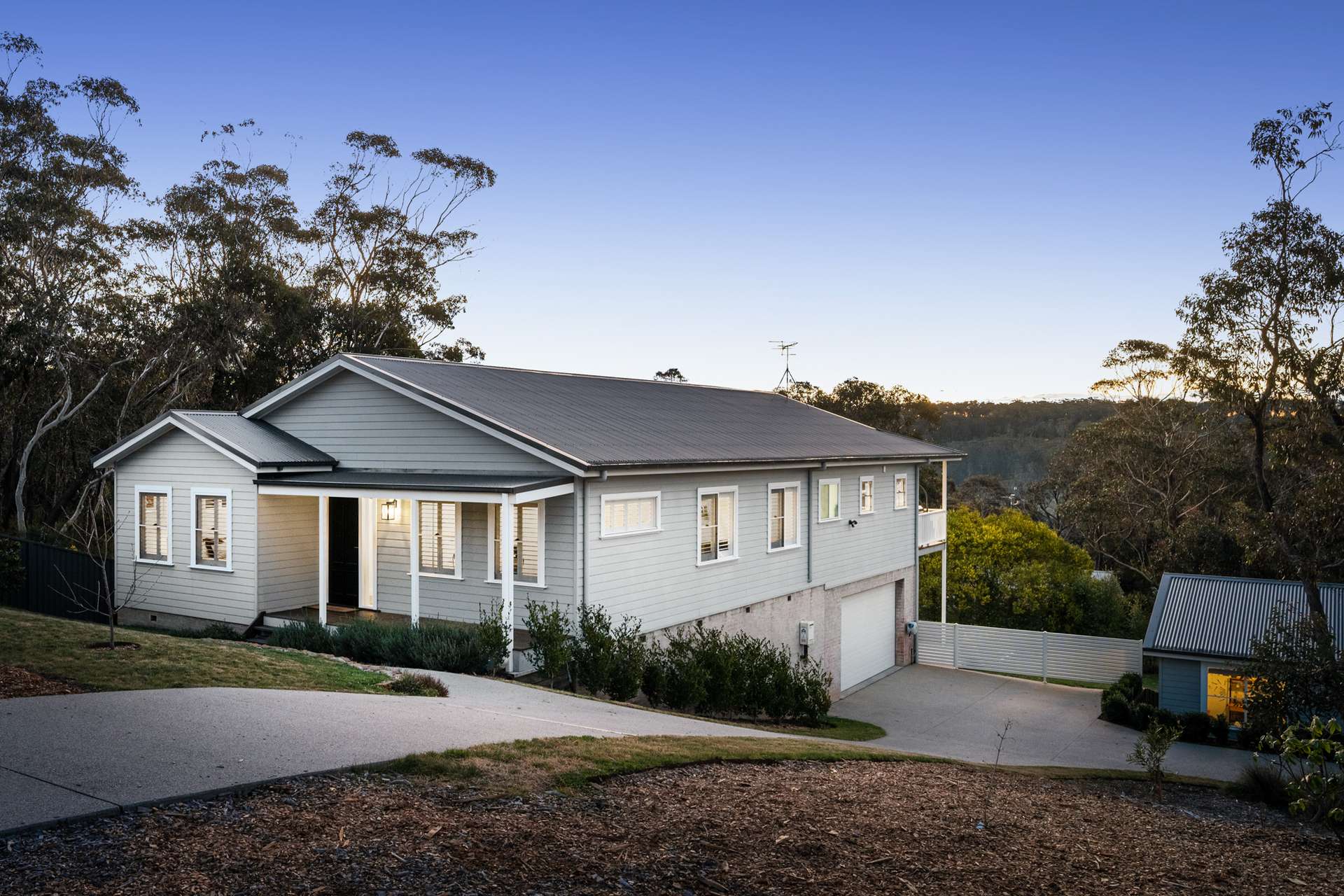 52 St Elmo Avenue, Blackheath, NSW 2785 AUS