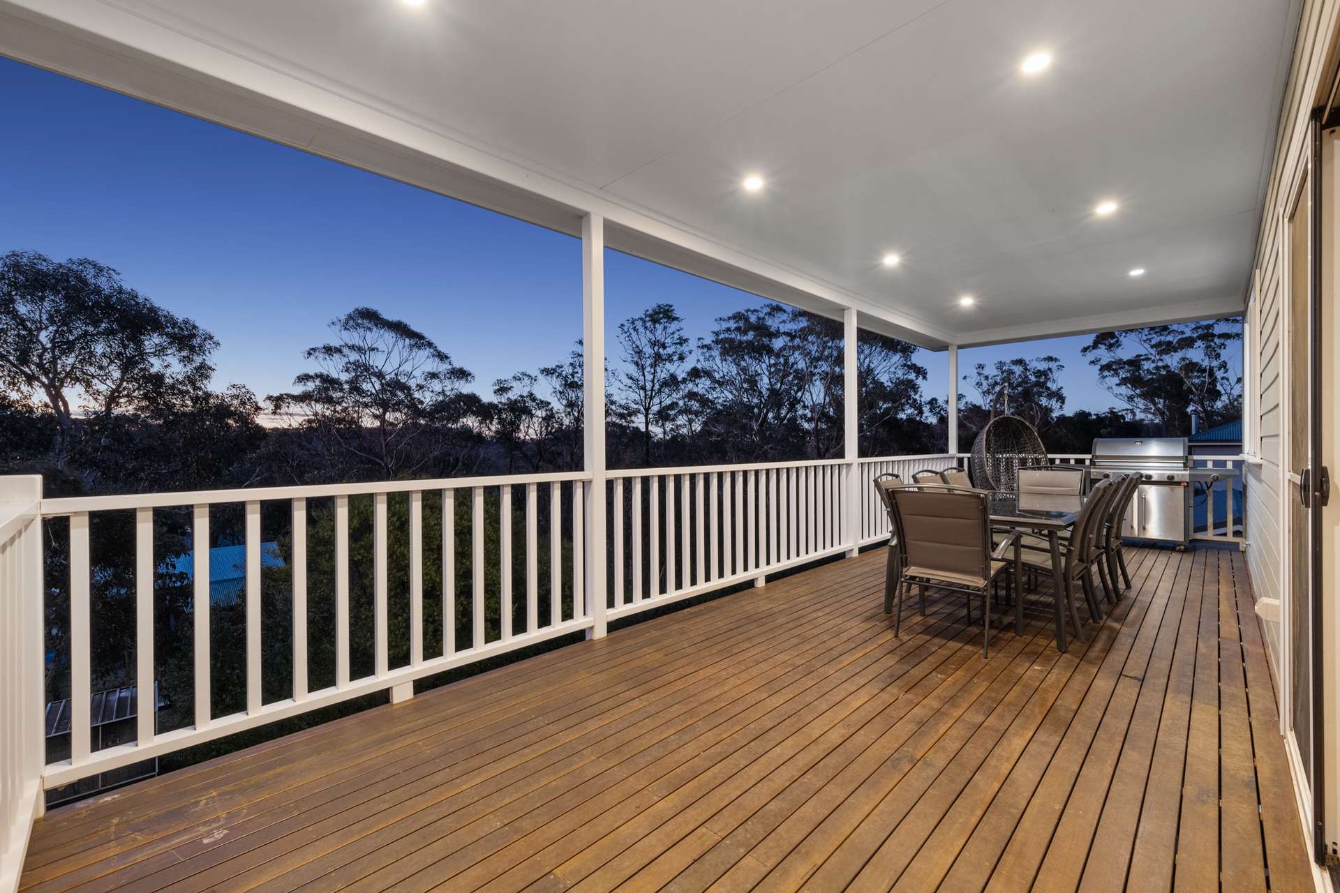 52 St Elmo Avenue, Blackheath, NSW 2785 AUS