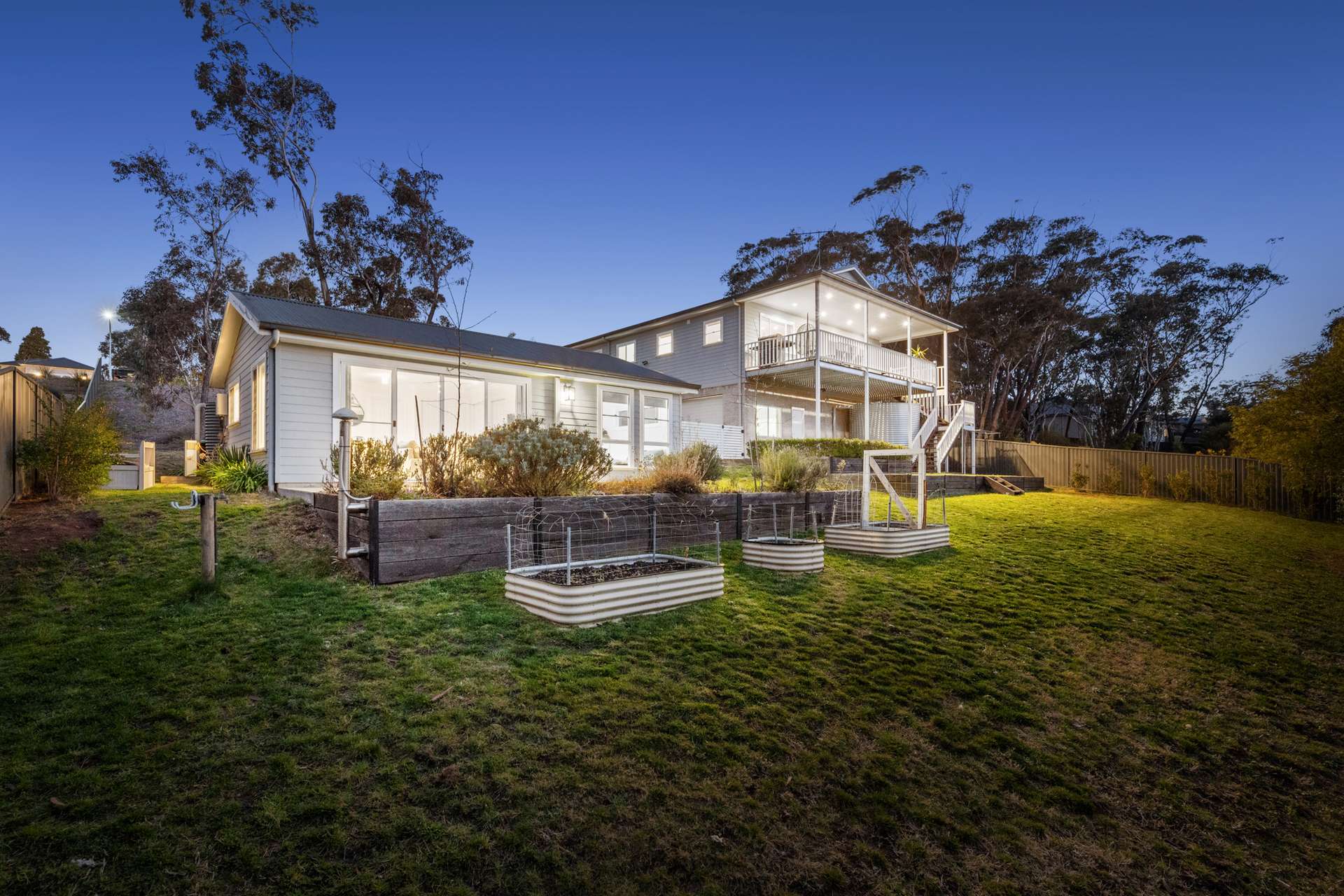 52 St Elmo Avenue, Blackheath, NSW 2785 AUS