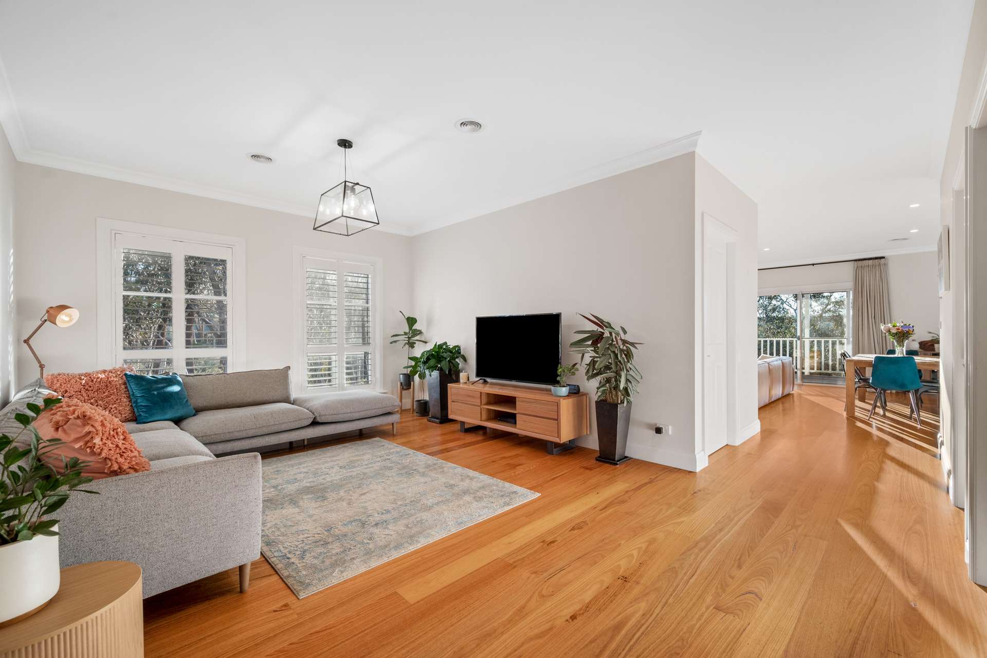 52 St Elmo Avenue, Blackheath, NSW 2785 AUS