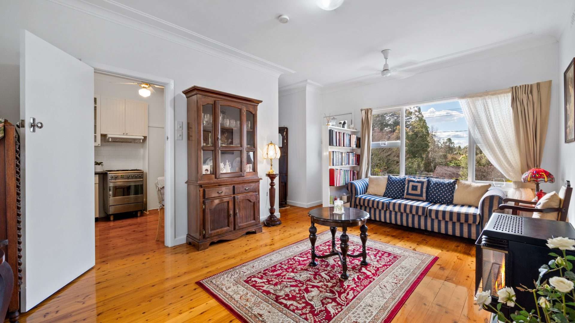 11 Raymond Road, Katoomba, NSW 2780 AUS