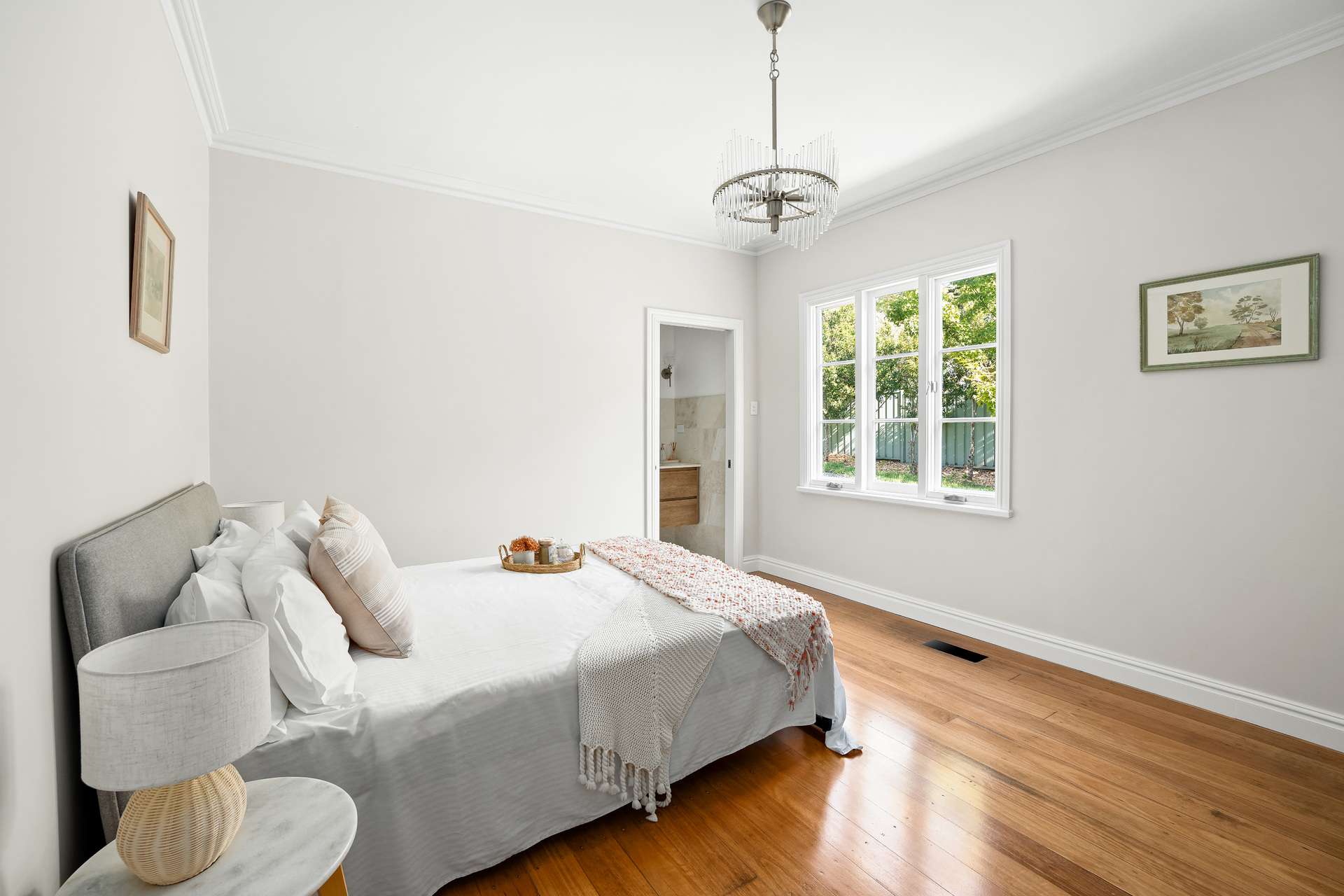 126 Falls Road, Wentworth Falls, NSW 2782 AUS