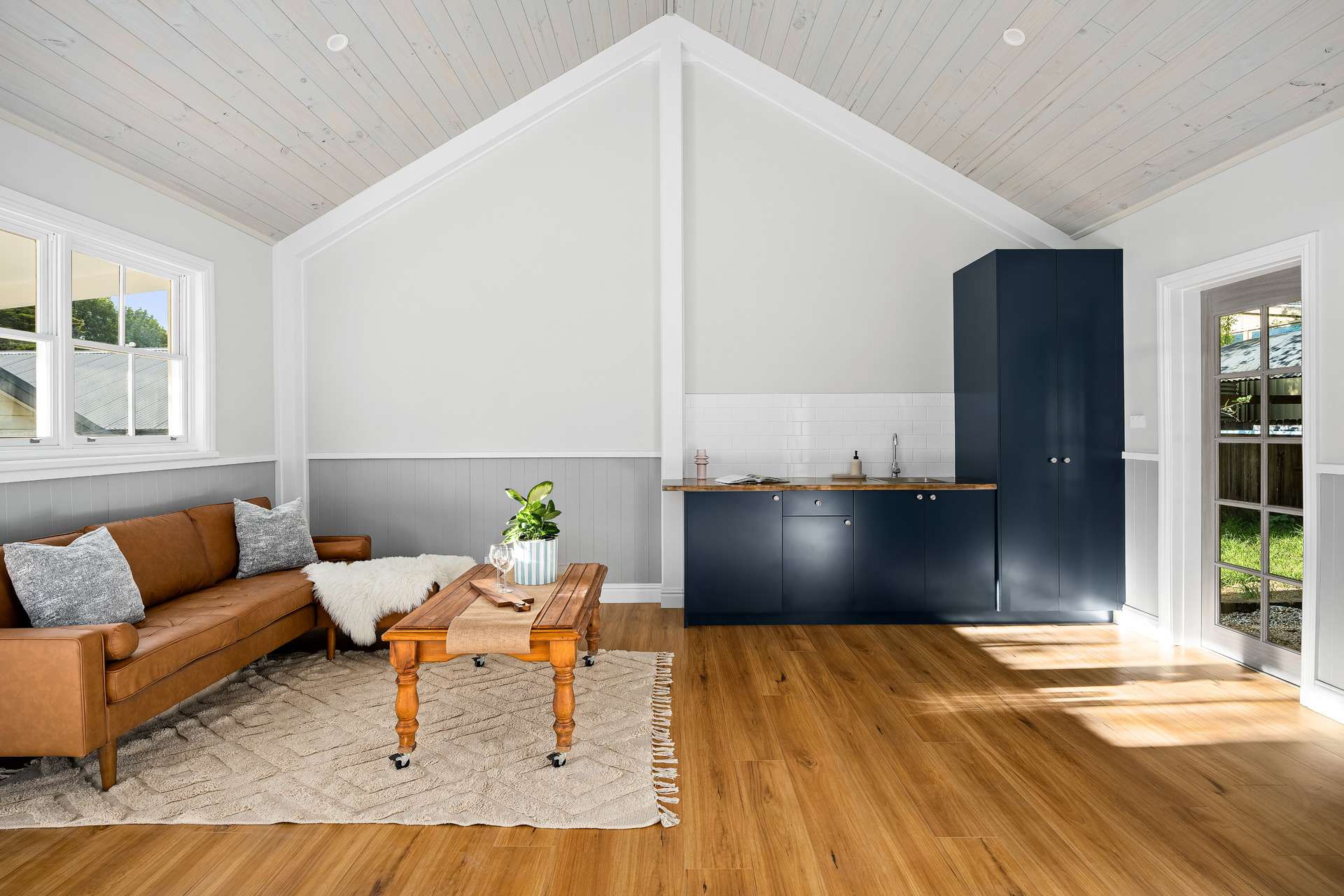 126 Falls Road, Wentworth Falls, NSW 2782 AUS