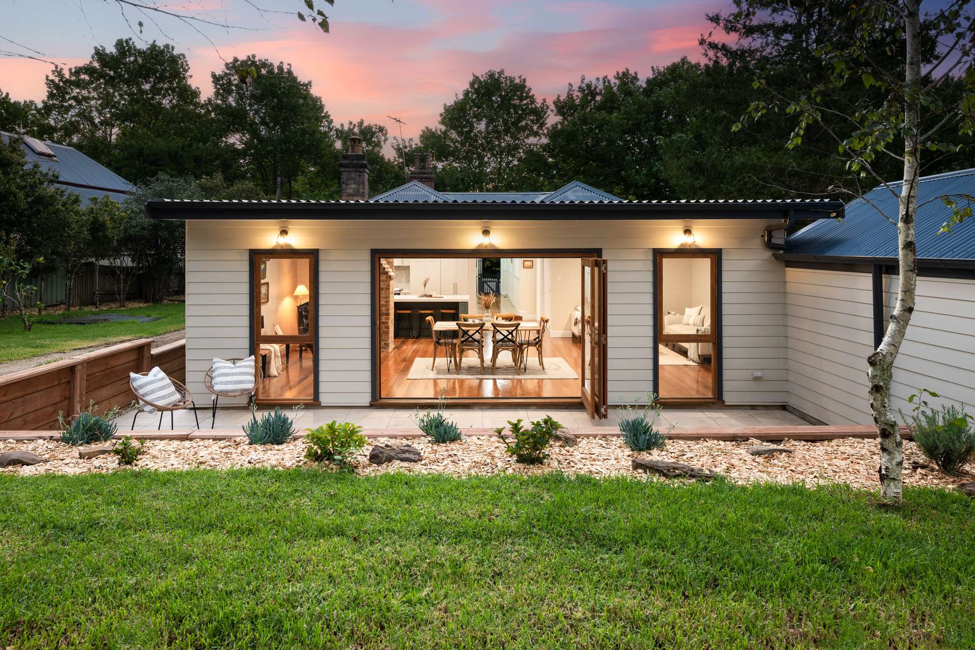 126 Falls Road, Wentworth Falls, NSW 2782 AUS