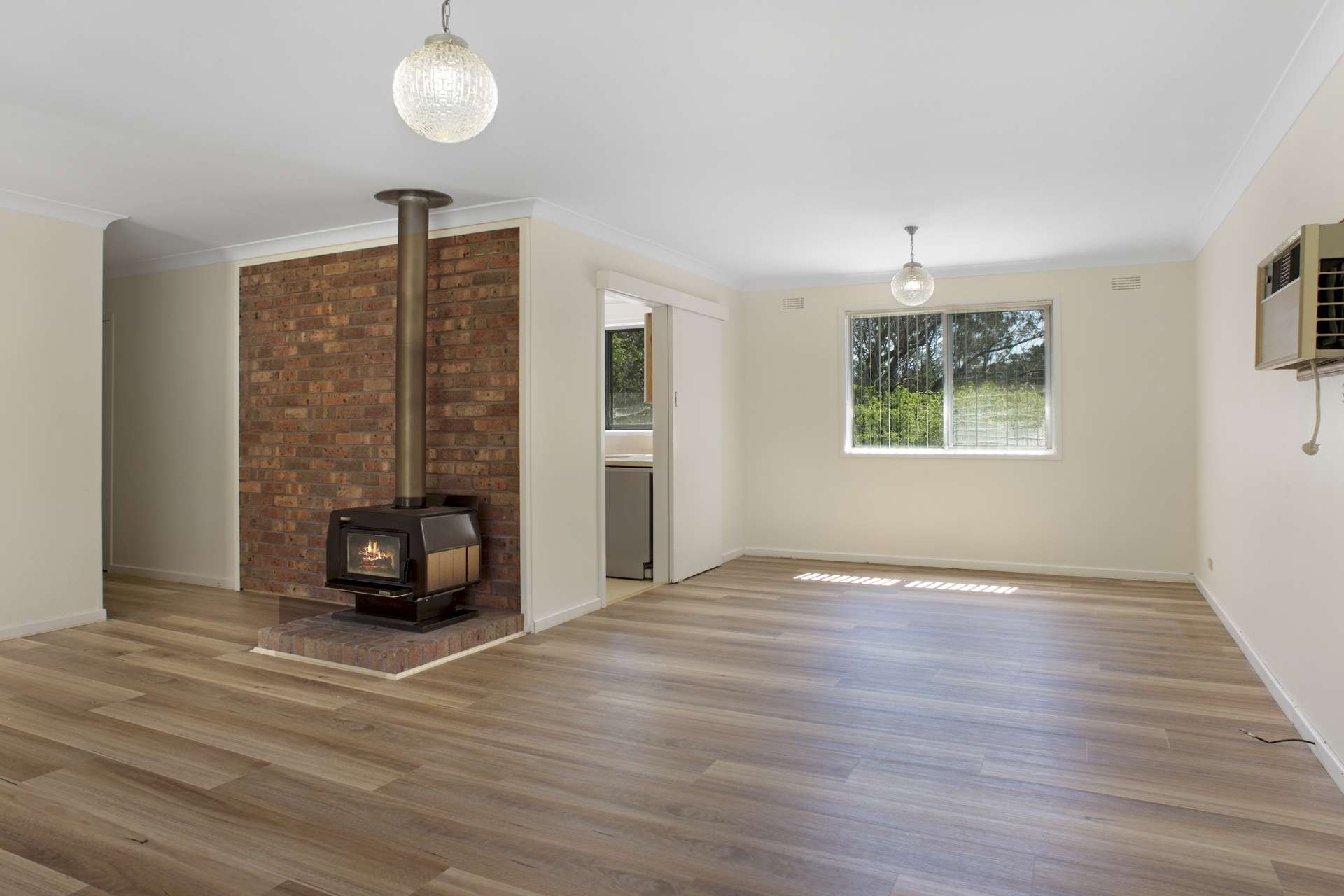 8 Sixth Avenue, Katoomba, NSW 2780 AUS