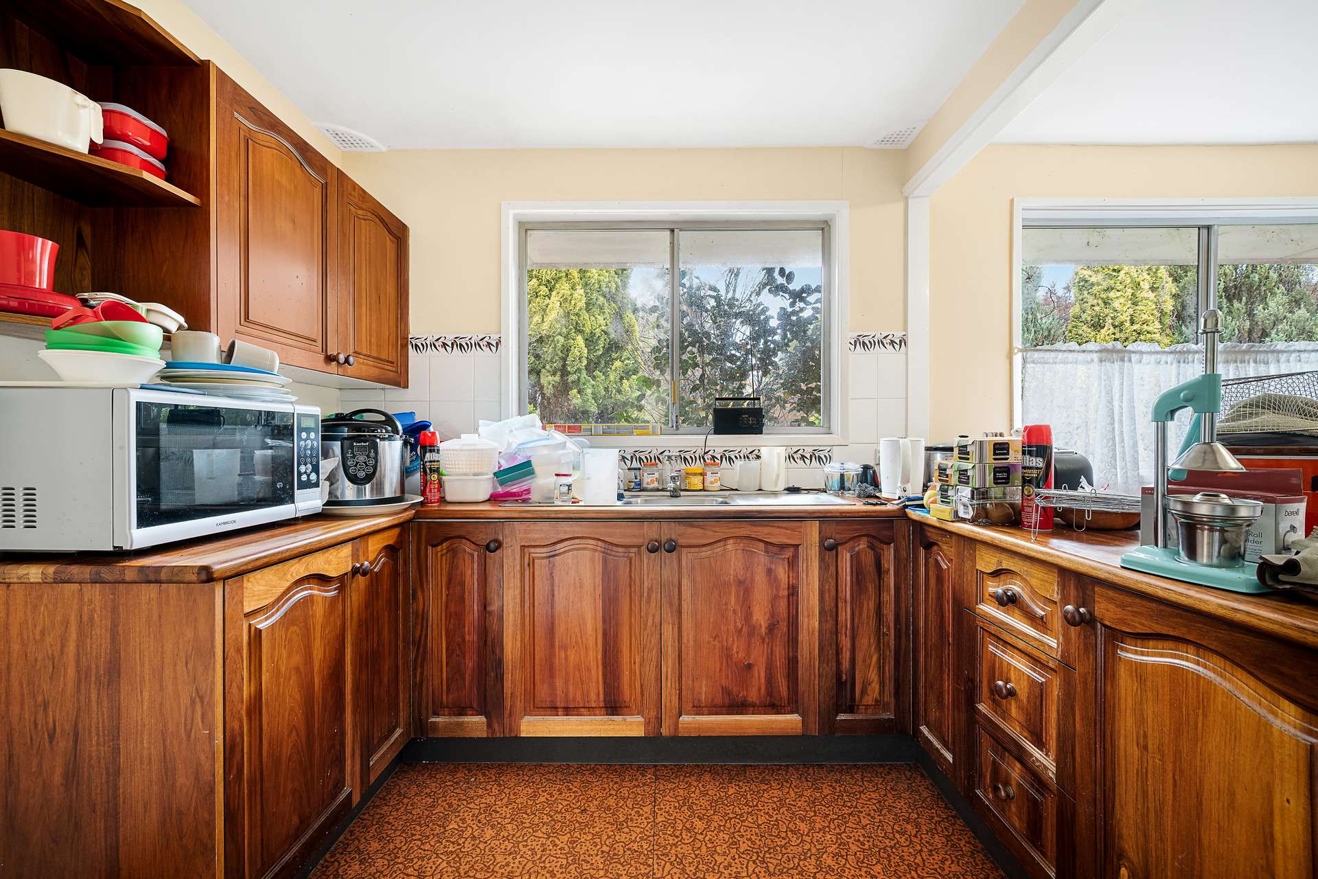 22 Matthew Parade, Blaxland, NSW 2774 AUS