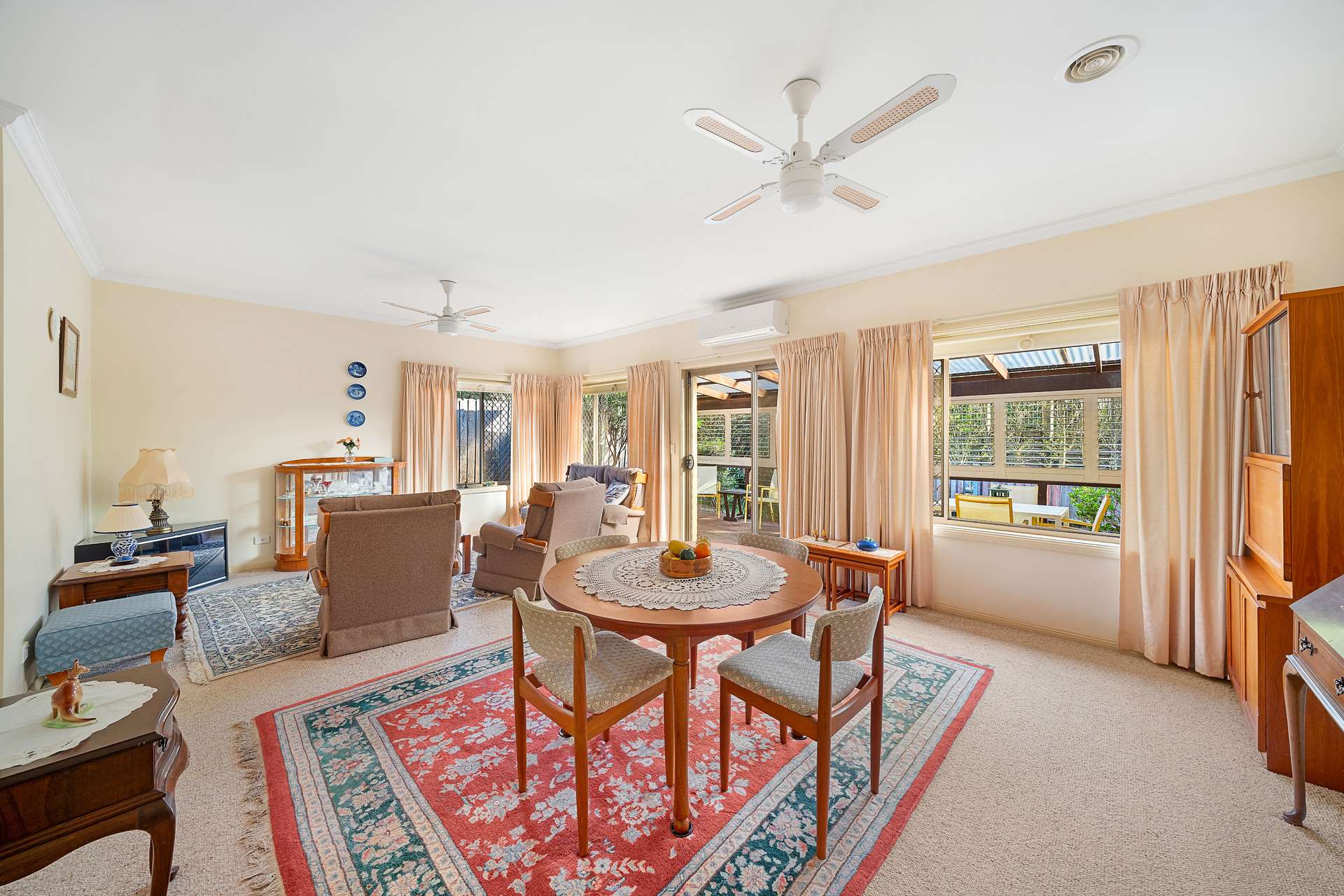 2/43-45 Falls Road, Wentworth Falls, NSW 2782 AUS