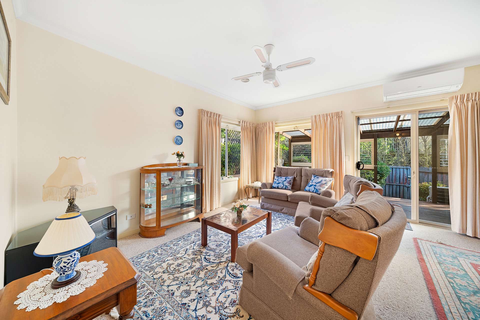 2/43-45 Falls Road, Wentworth Falls, NSW 2782 AUS
