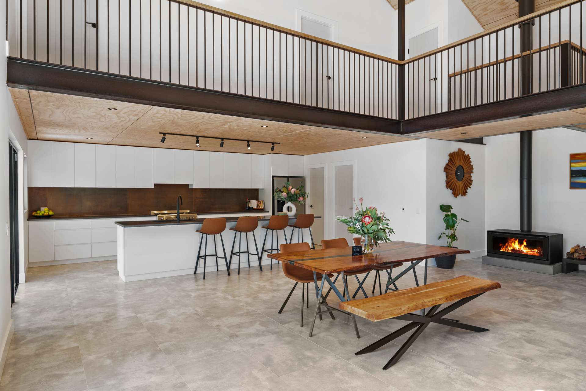 12 Rosebery Street, Wentworth Falls, NSW 2782 AUS