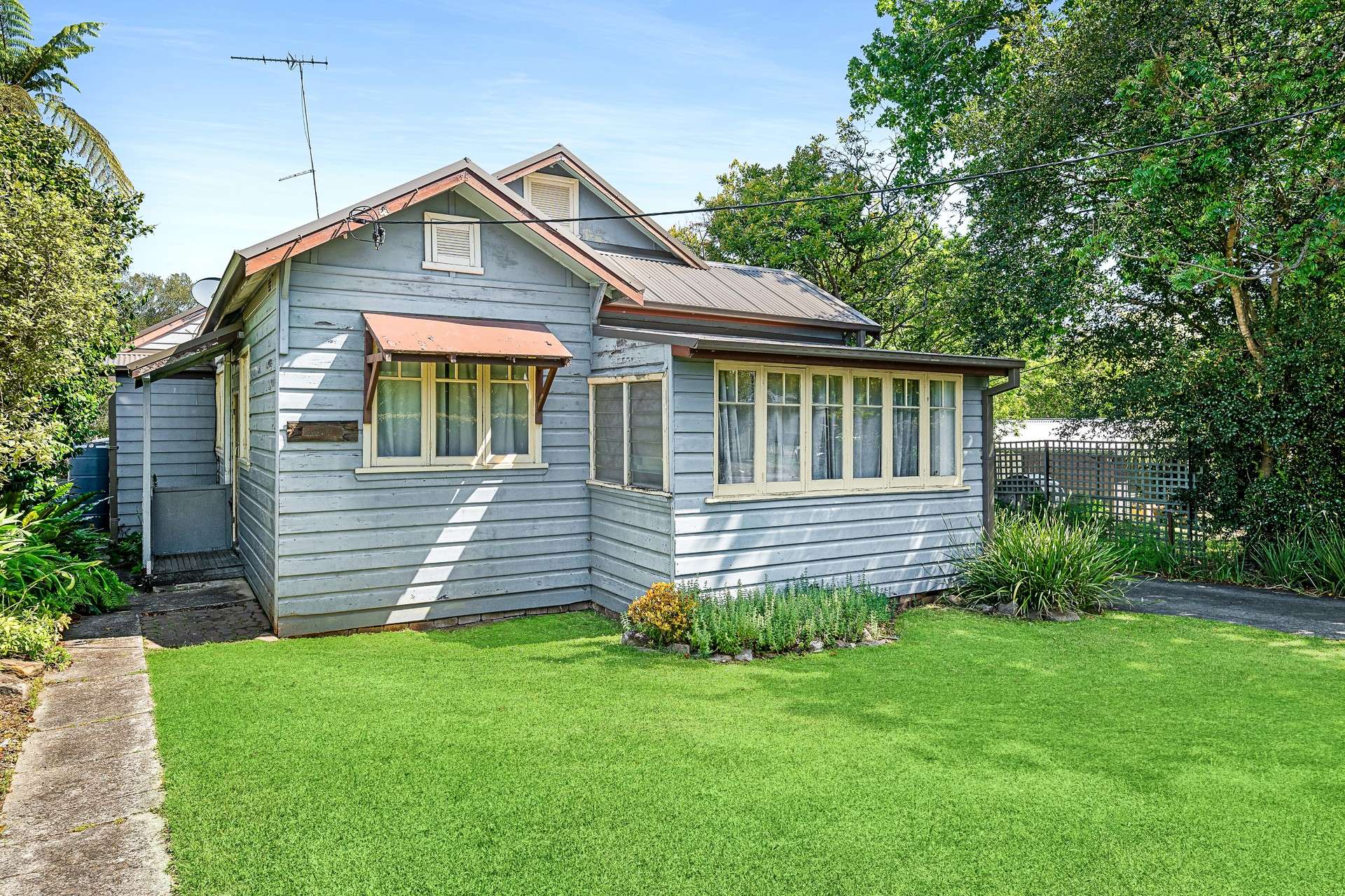 48 Springfield Crescent, Springwood, NSW 2777 AUS