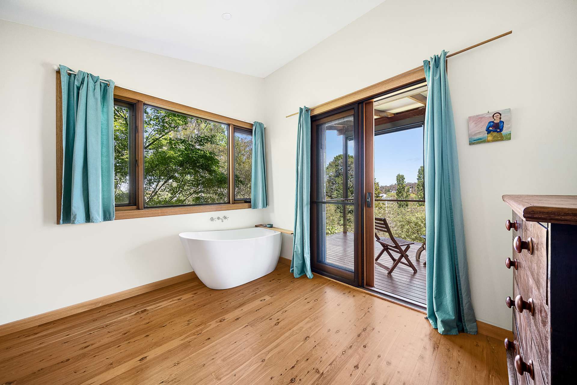 17 Warriga Street, Katoomba, NSW 2780 AUS