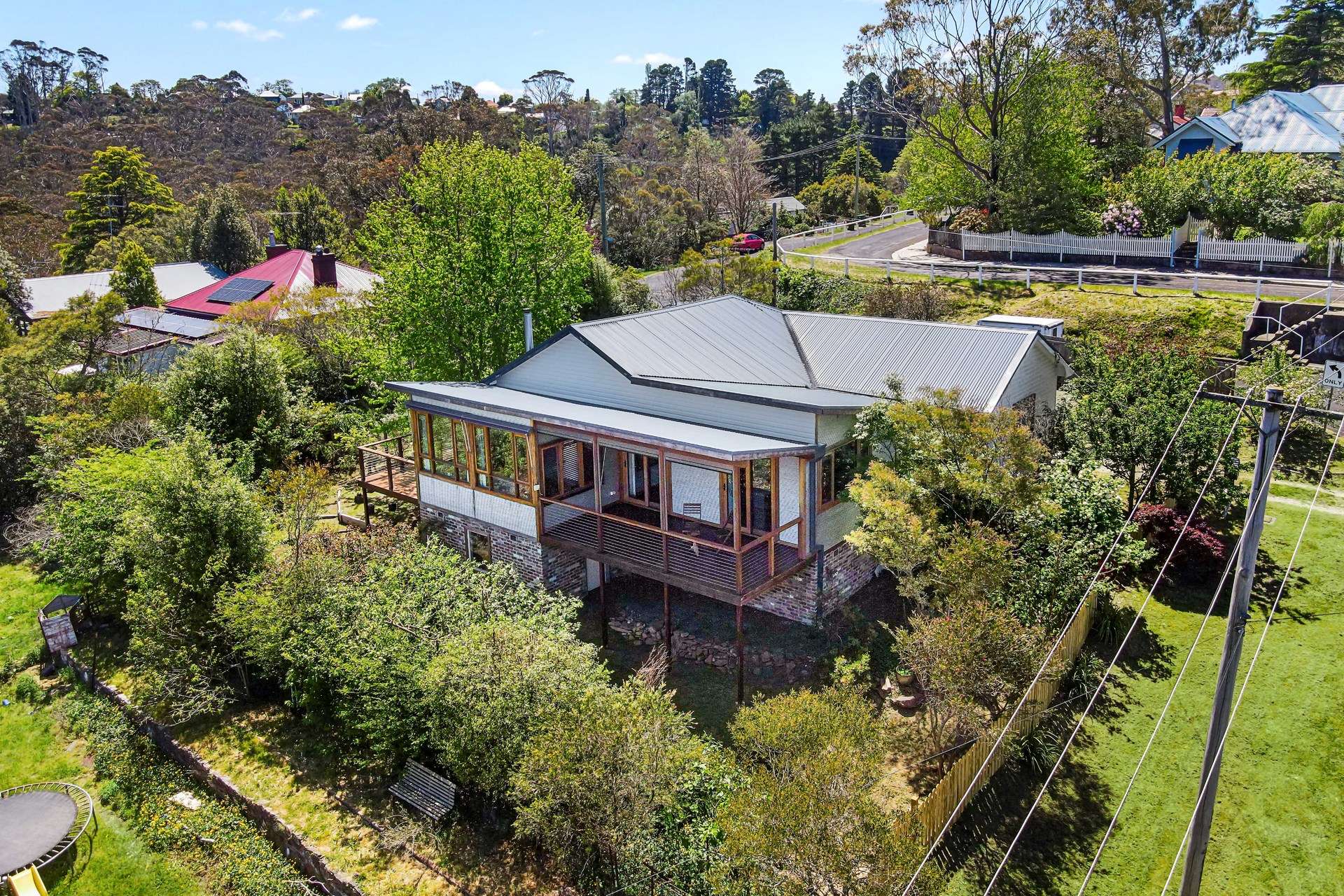 17 Warriga Street, Katoomba, NSW 2780 AUS