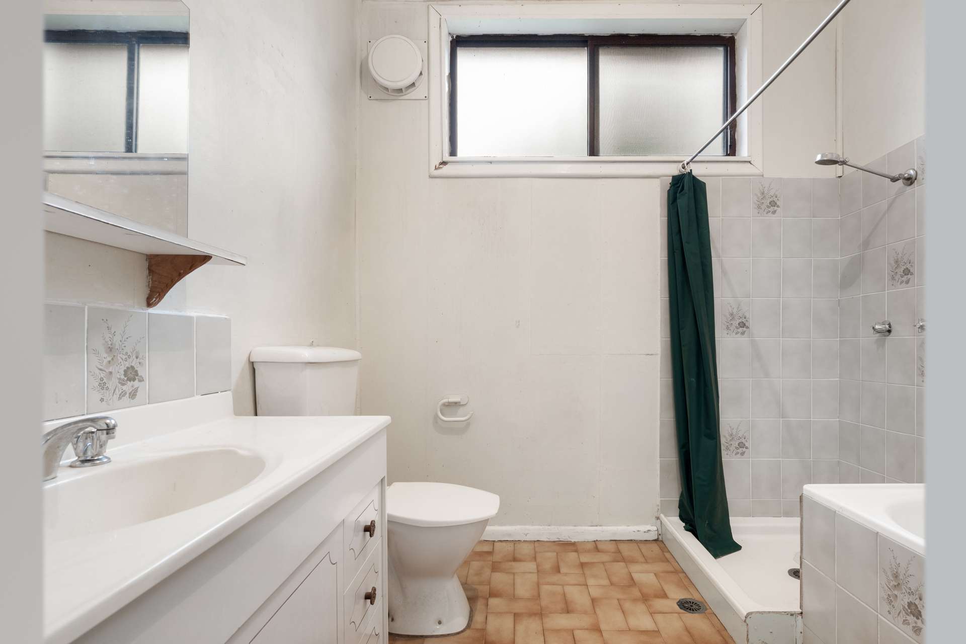 36 Armstrong Street, Wentworth Falls, NSW 2782 AUS